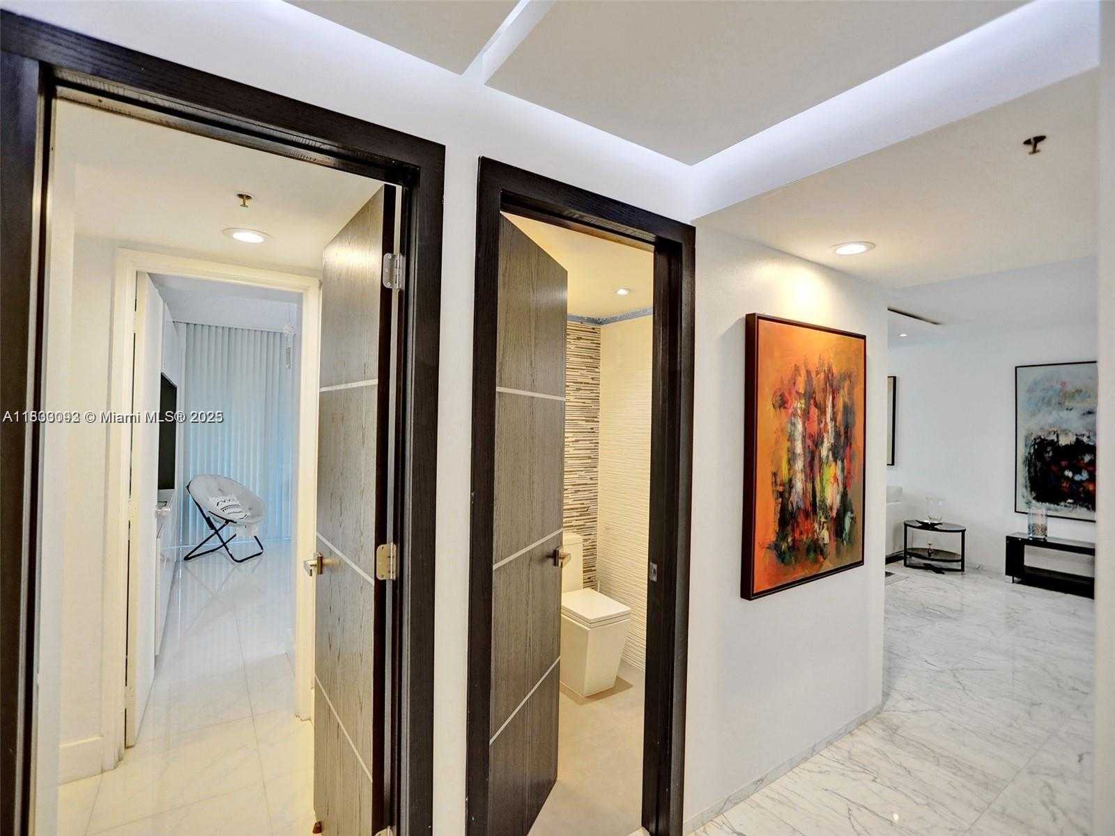 Small Image of 1627 BRICKELL AVE #605, Miami Number 12