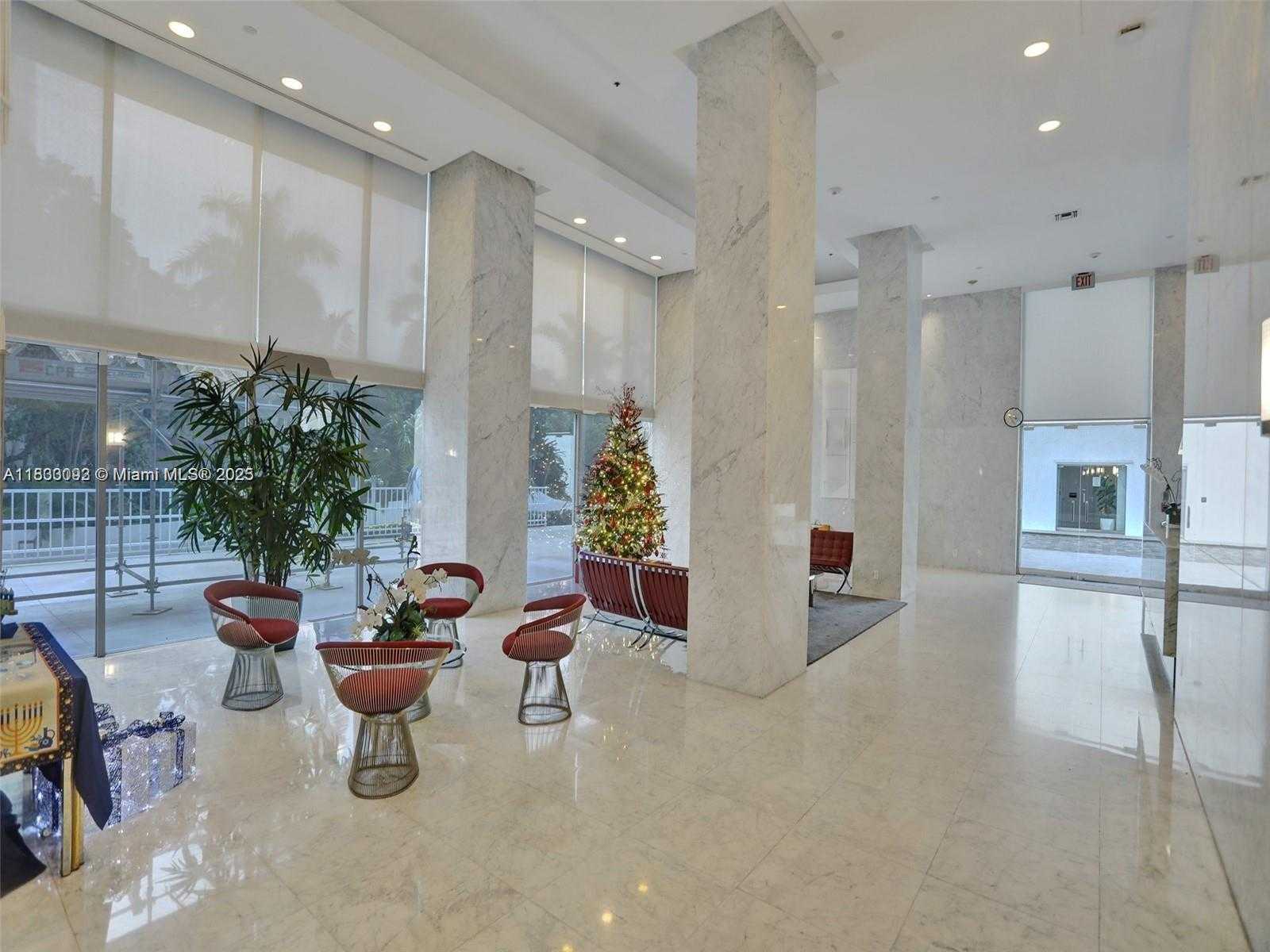 Small Image of 1627 BRICKELL AVE #605, Miami Number 41
