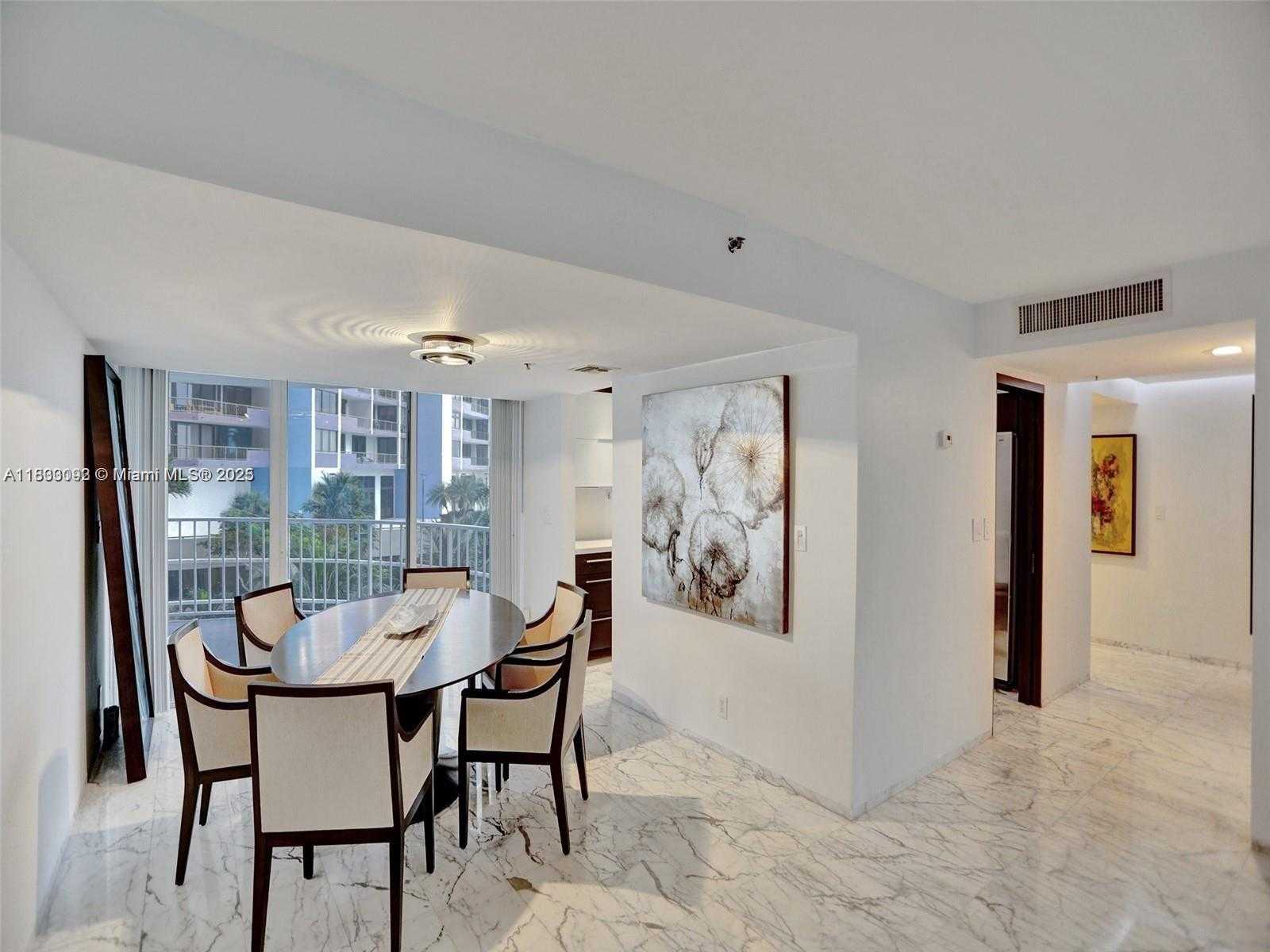 Small Image of 1627 BRICKELL AVE #605, Miami Number 6