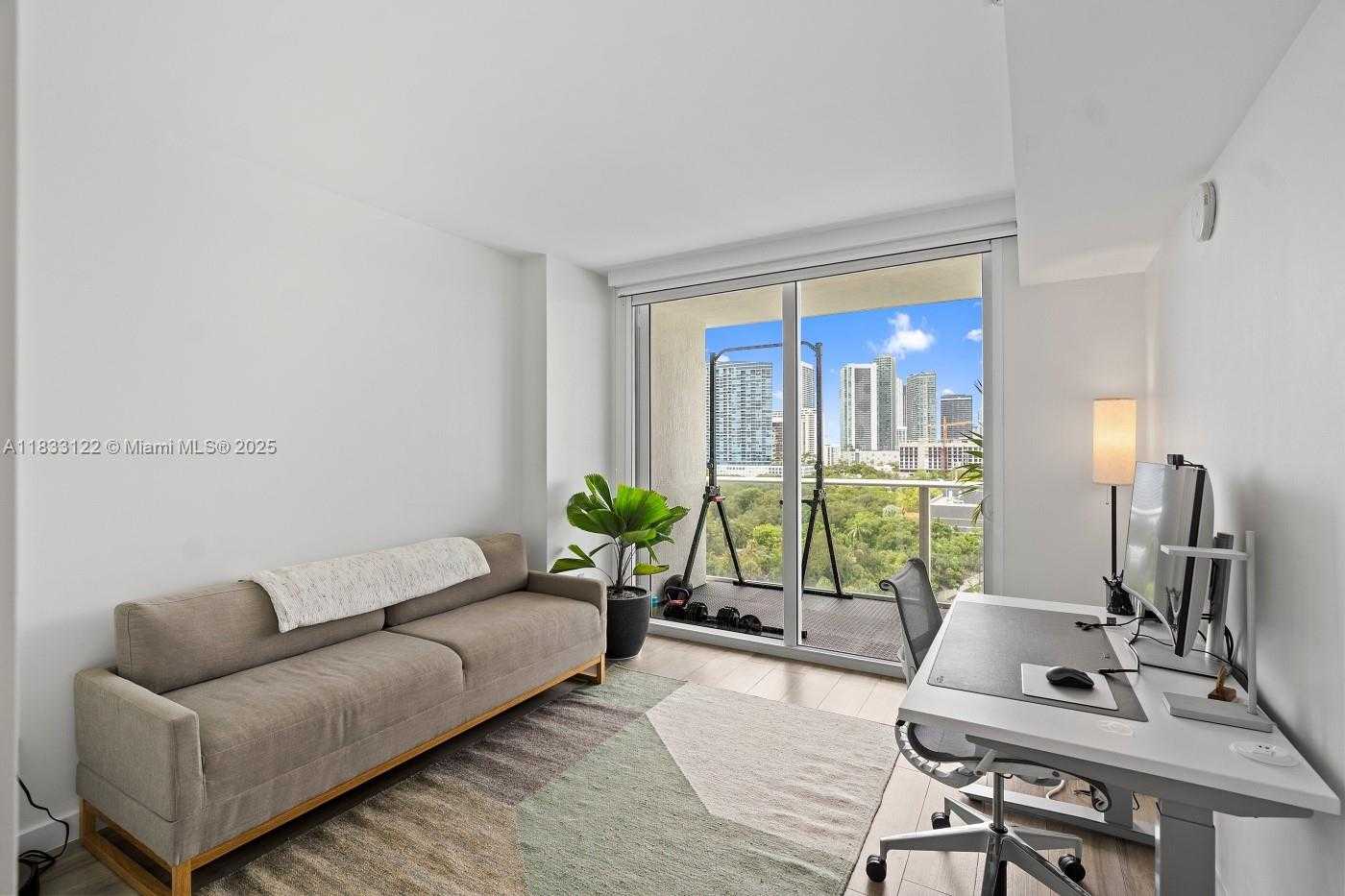 Small Image of 4250 BISCAYNE BLVD #1218, Miami Number 14