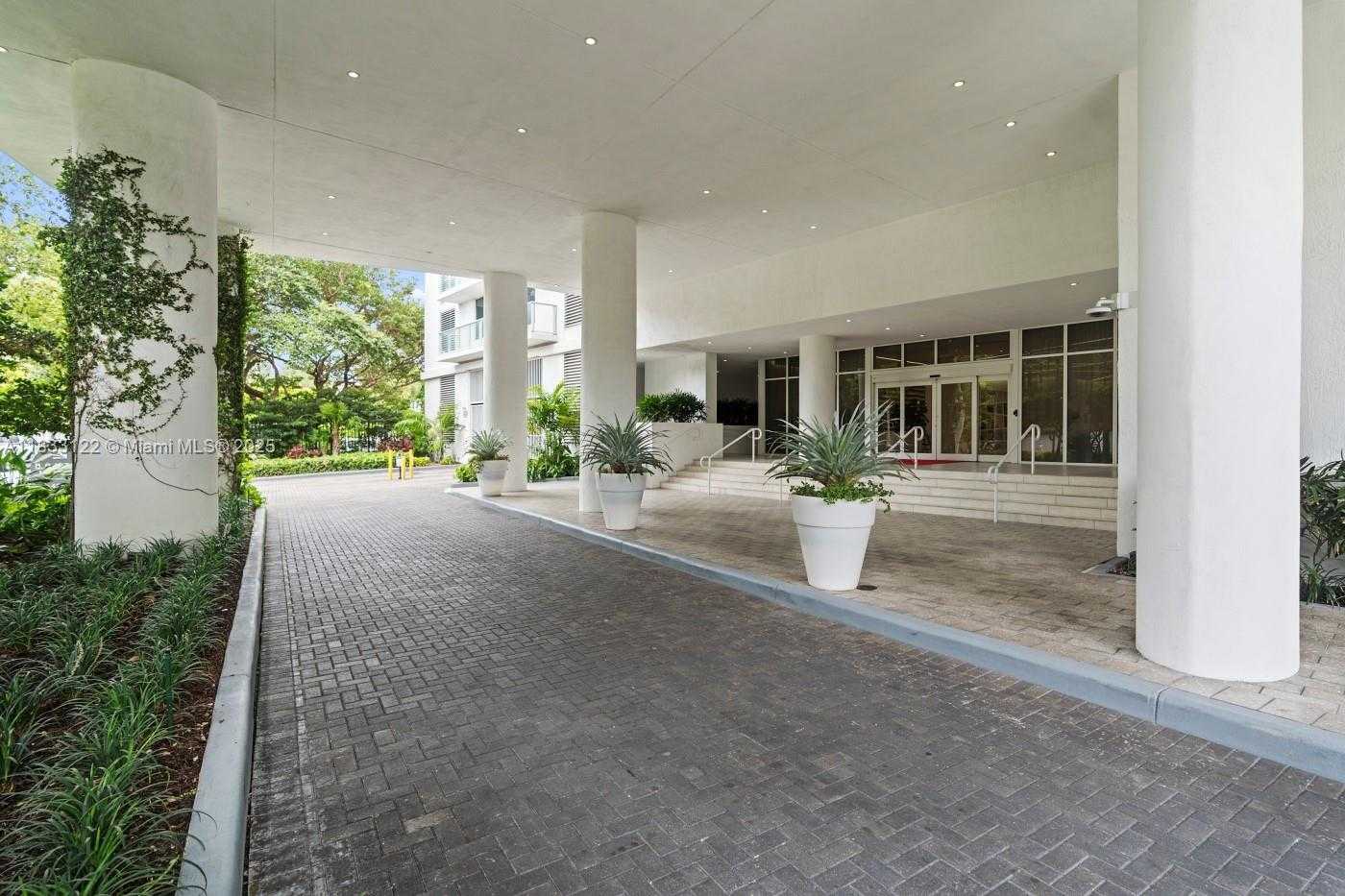 Small Image of 4250 BISCAYNE BLVD #1218, Miami Number 34