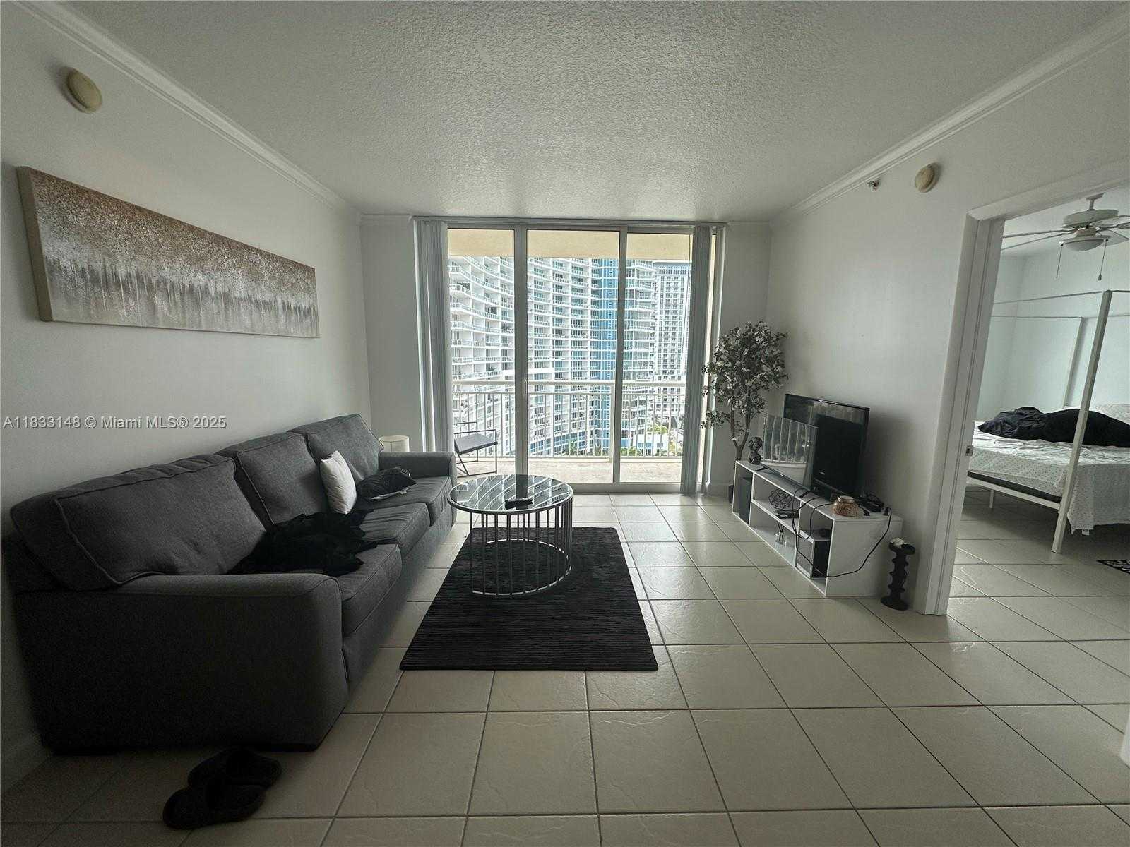 Small Image of 2000 NORTH BAYSHORE DR #1505, Miami Number 10