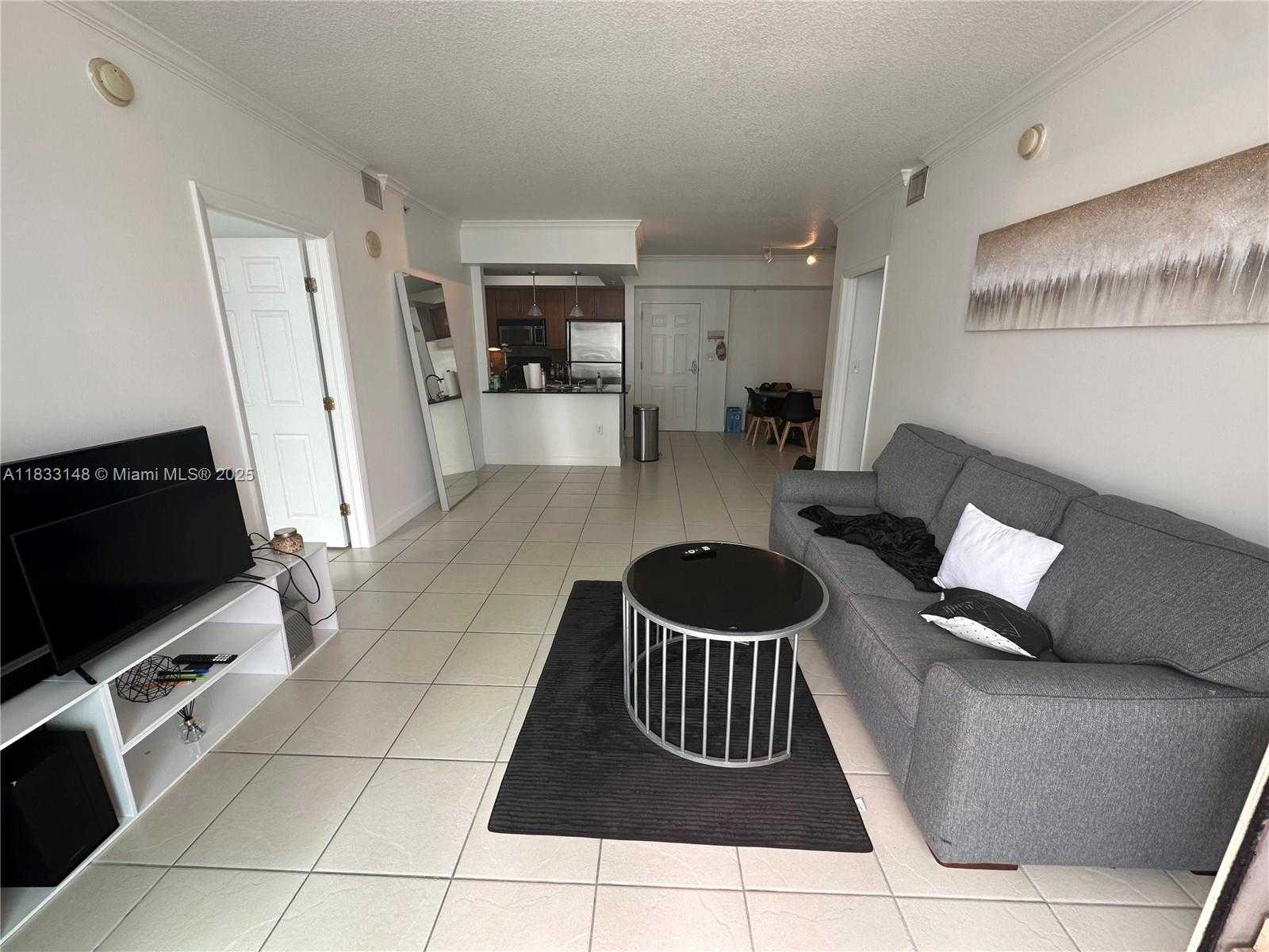 Small Image of 2000 NORTH BAYSHORE DR #1505, Miami Number 13