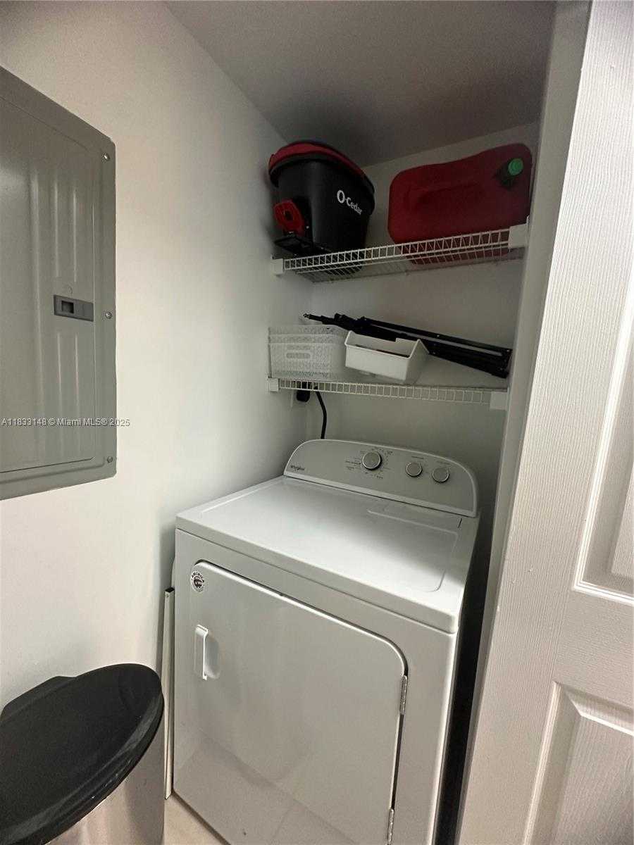 Small Image of 2000 NORTH BAYSHORE DR #1505, Miami Number 21
