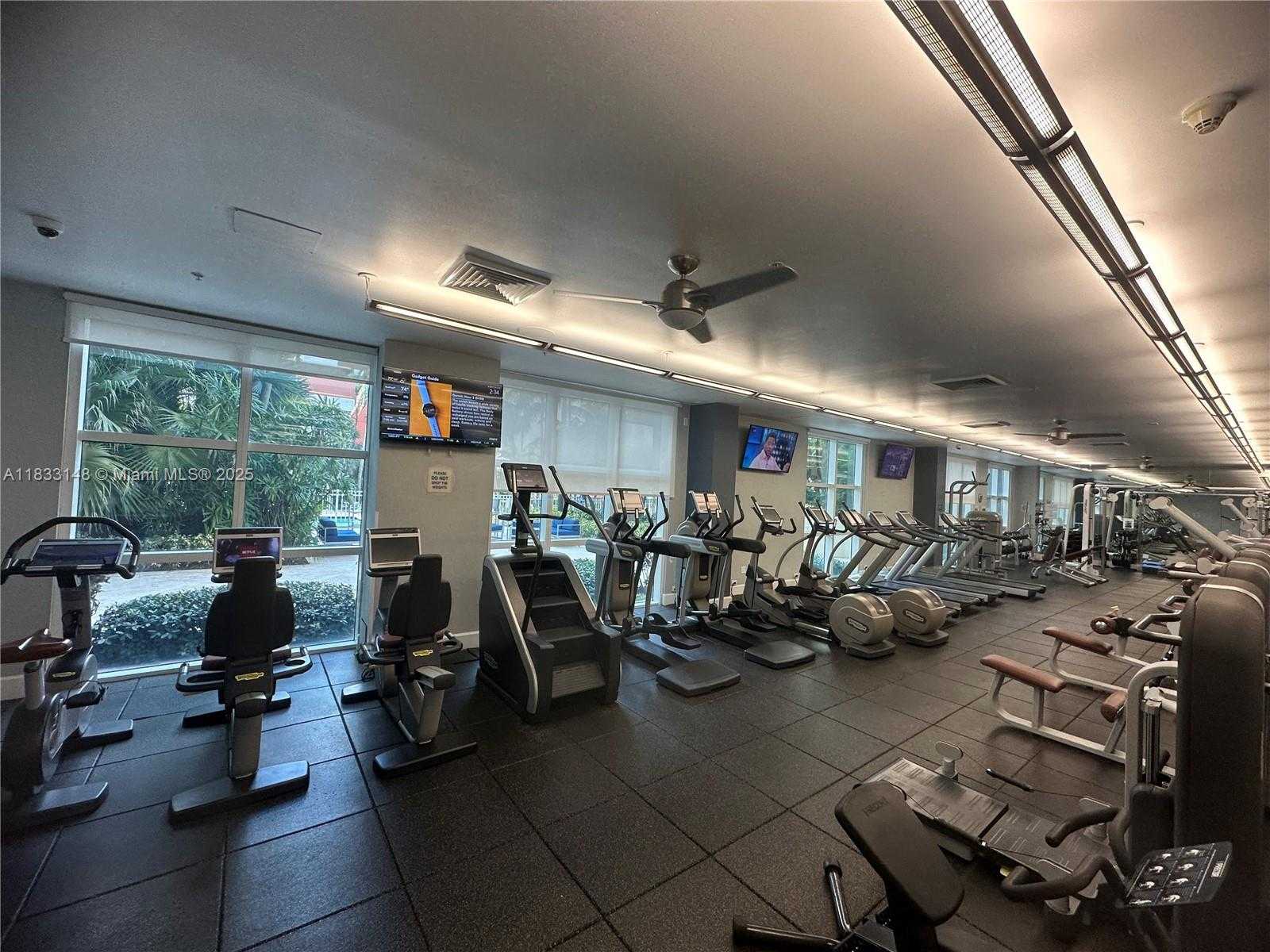 Small Image of 2000 NORTH BAYSHORE DR #1505, Miami Number 23