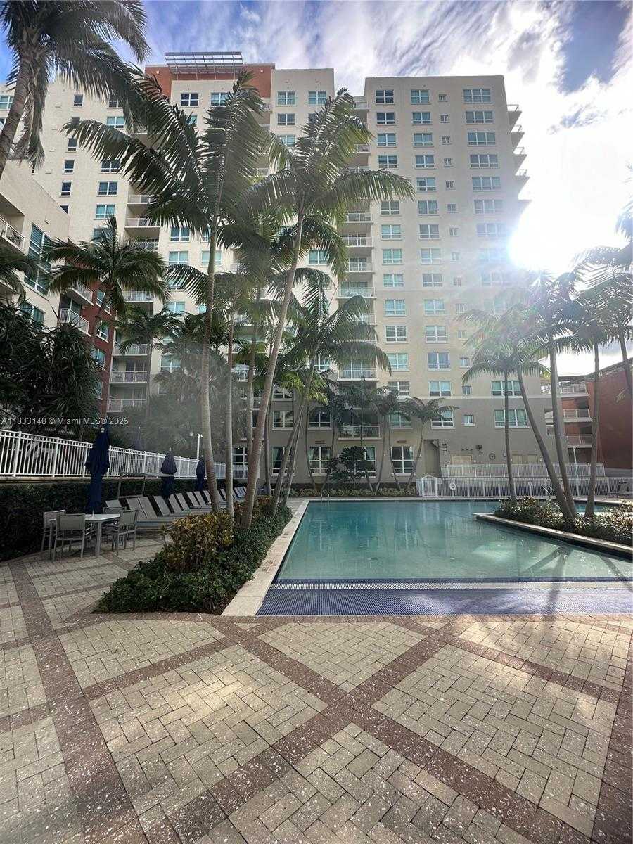Small Image of 2000 NORTH BAYSHORE DR #1505, Miami Number 26