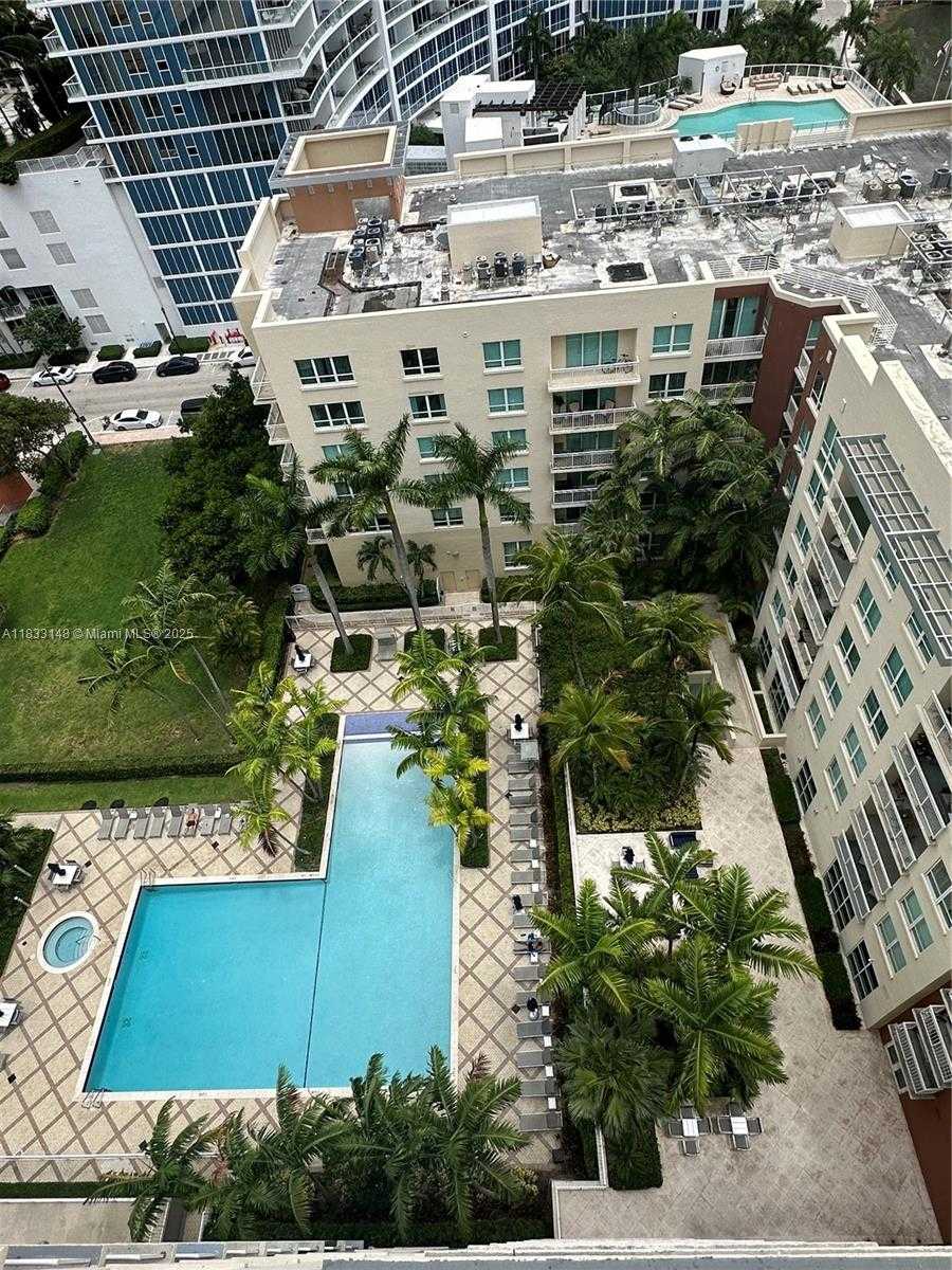 Small Image of 2000 NORTH BAYSHORE DR #1505, Miami Number 8