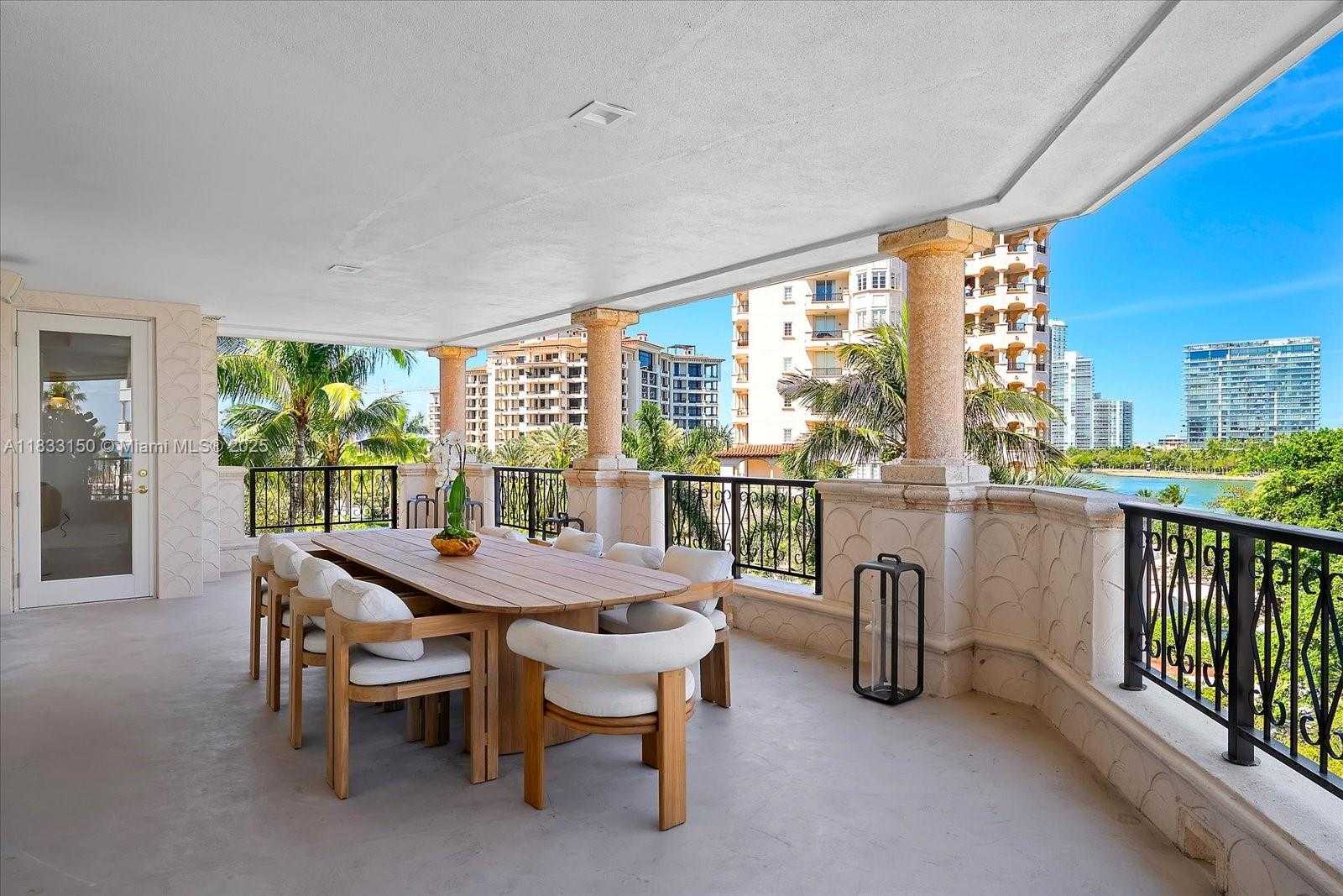 Small Image of 7441 FISHER ISLAND DR #7441, Miami Beach Number 38