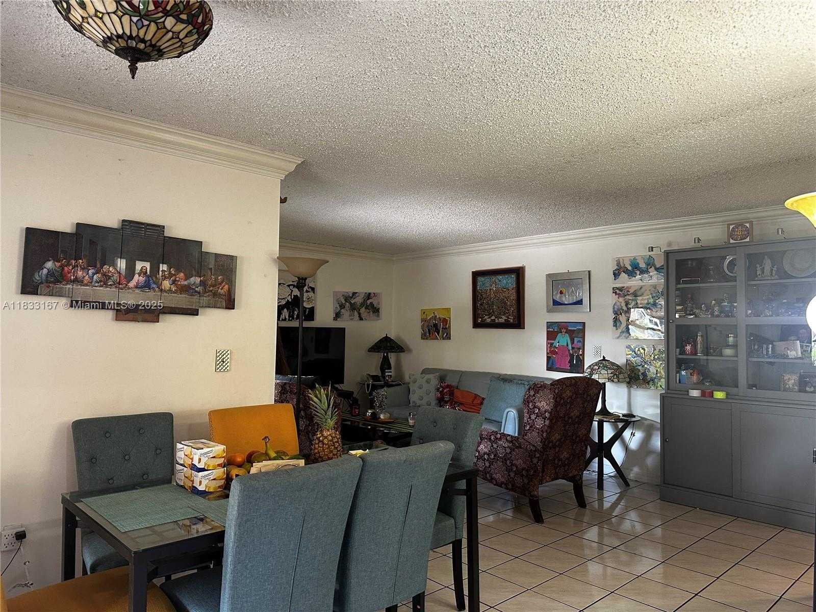 Small Image of 311 WEST PARK DR #101-13, Miami Number 7
