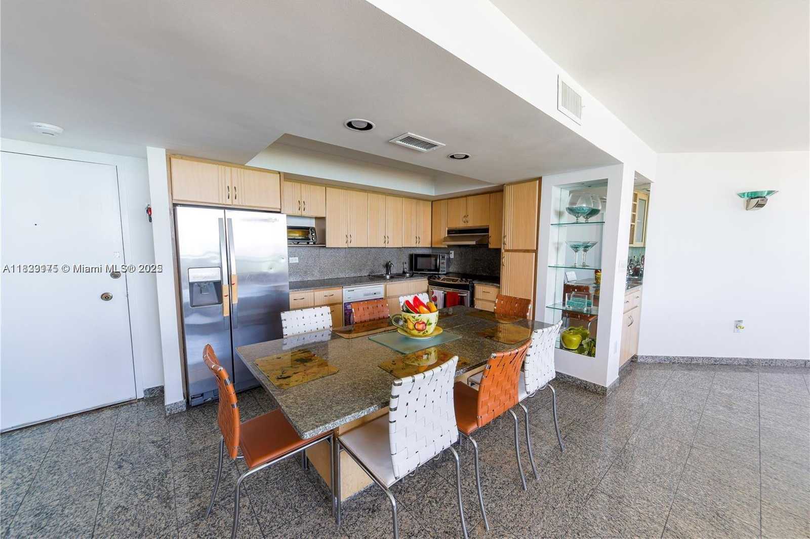 Small Image of 7135 COLLINS AVE #1836, Miami Beach Number 8