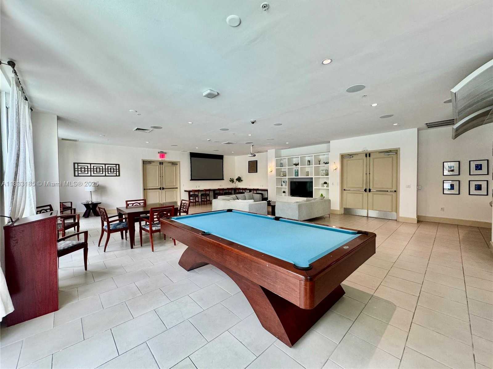 Small Image of 2000 NORTH BAYSHORE DR #203, Miami Number 31