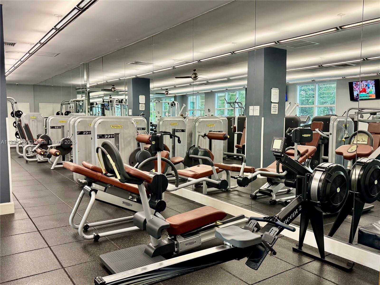 Small Image of 2000 NORTH BAYSHORE DR #203, Miami Number 33