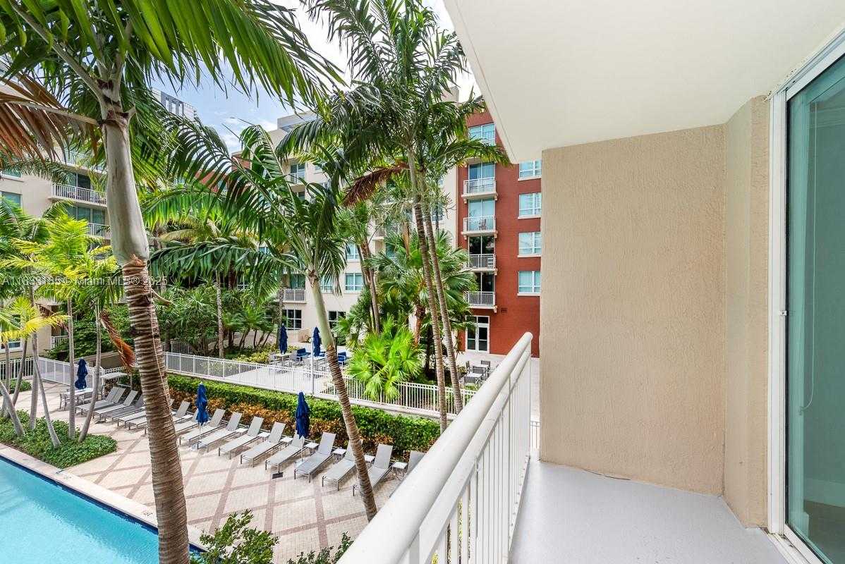 Small Image of 2000 NORTH BAYSHORE DR #203, Miami Number 6