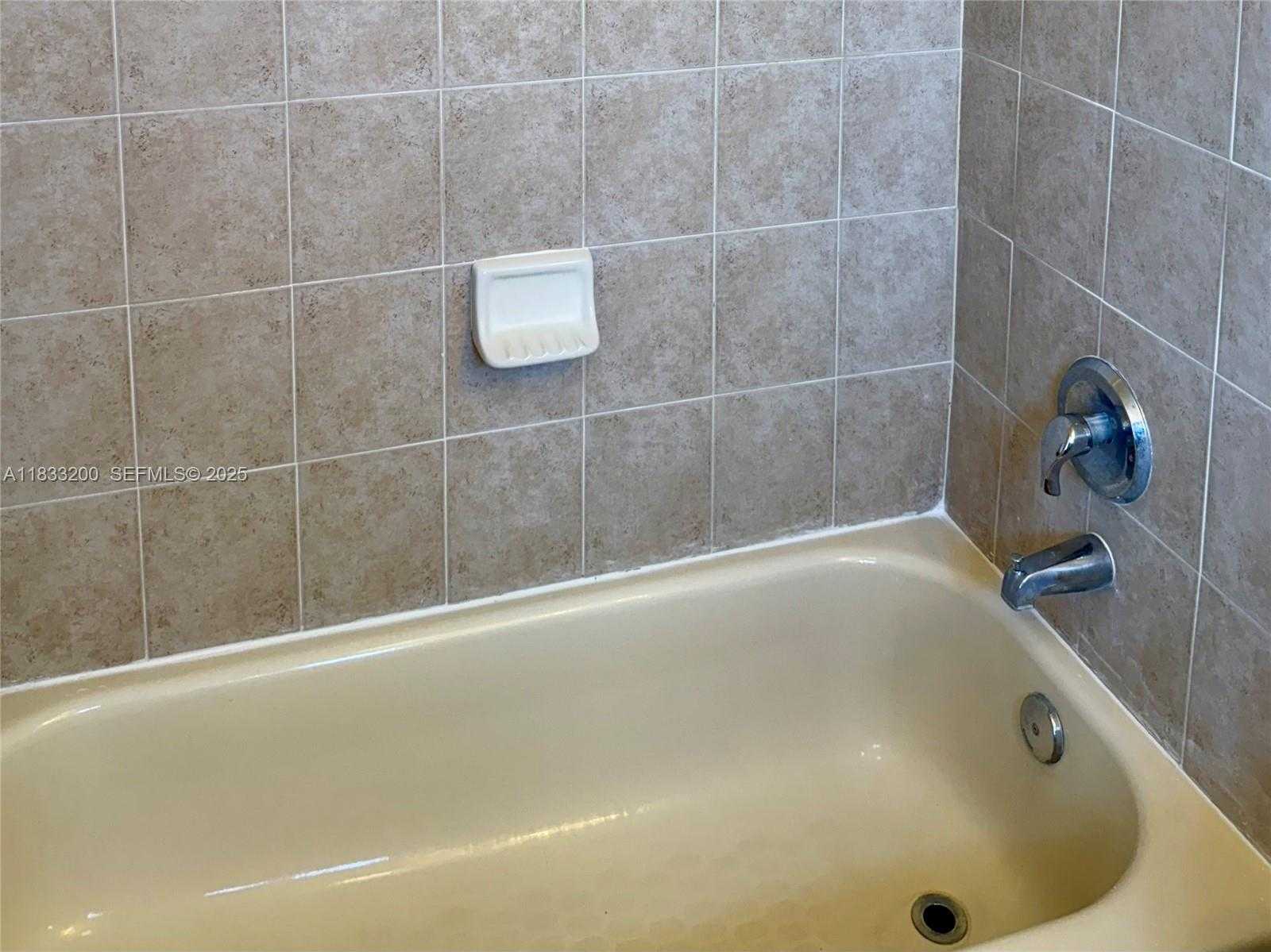 Small Image of 2311 SOUTH EAST 24TH AVE #2311, Homestead Number 24