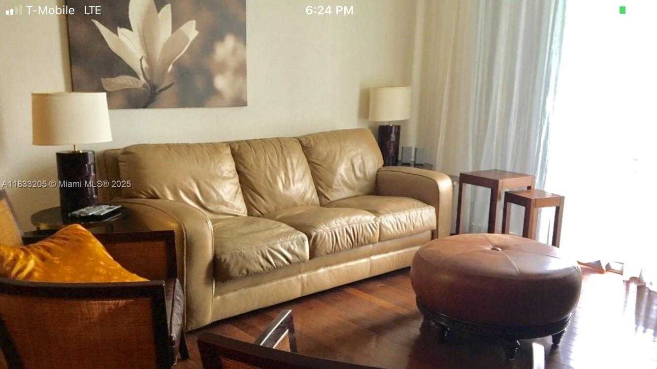 Small Image of 3530 MYSTIC POINTE DR #1208, Aventura Number 3