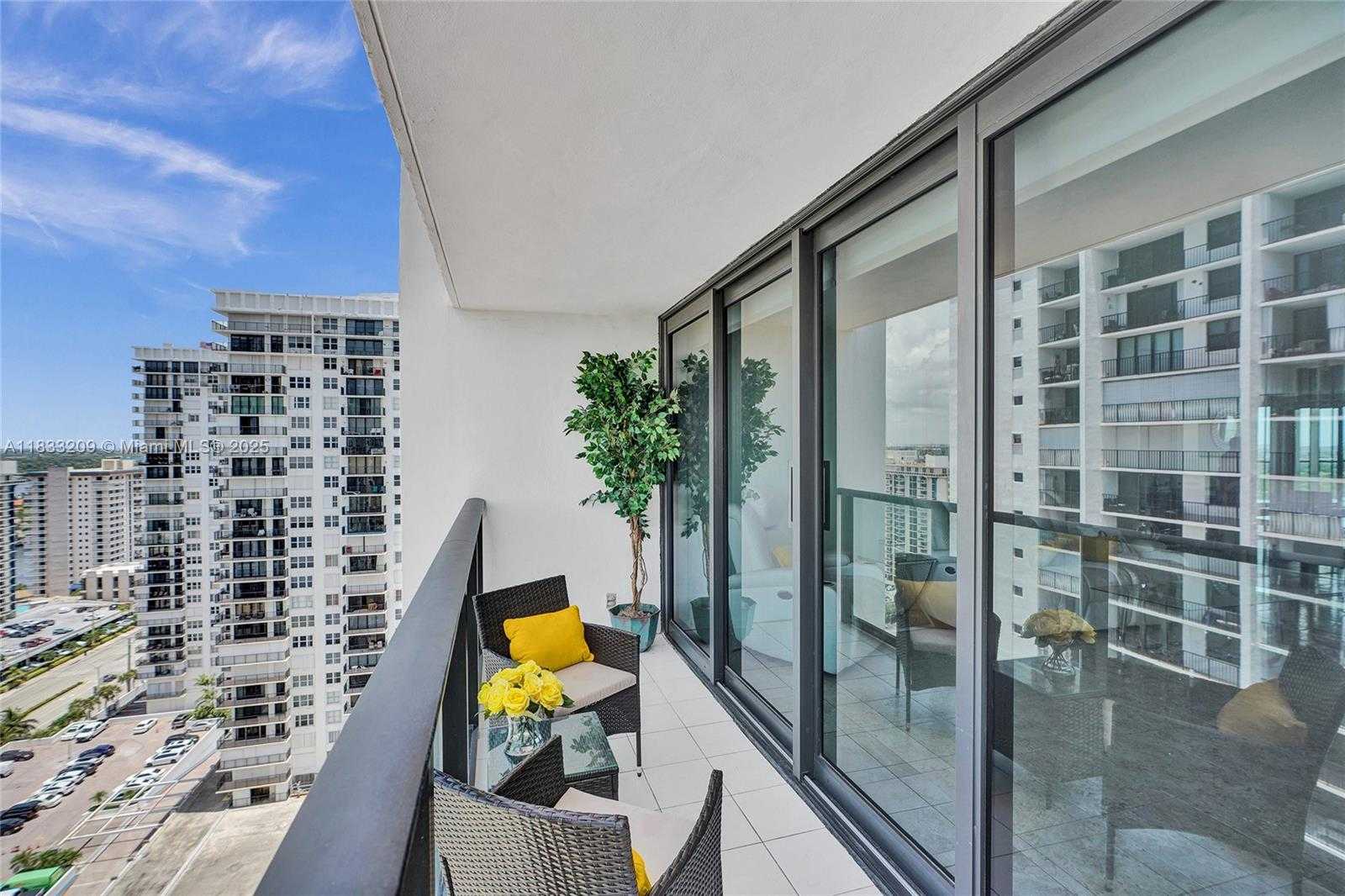 Small Image of 2301 SOUTH OCEAN DR #2206, Hollywood Number 19