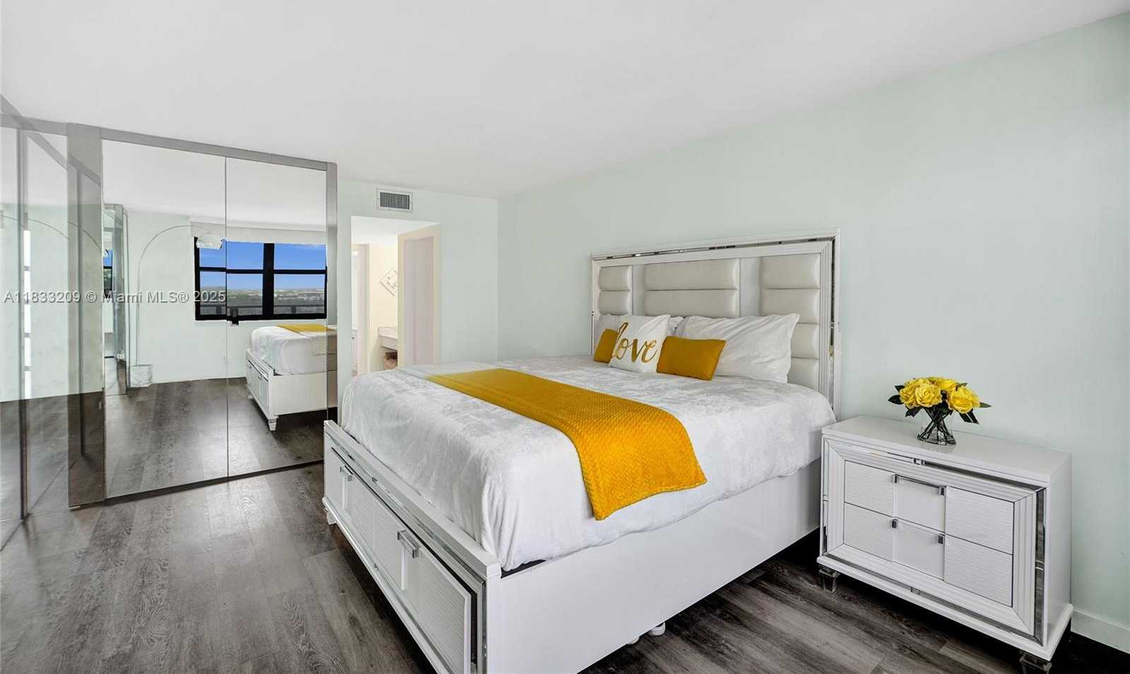 Small Image of 2301 SOUTH OCEAN DR #2206, Hollywood Number 9
