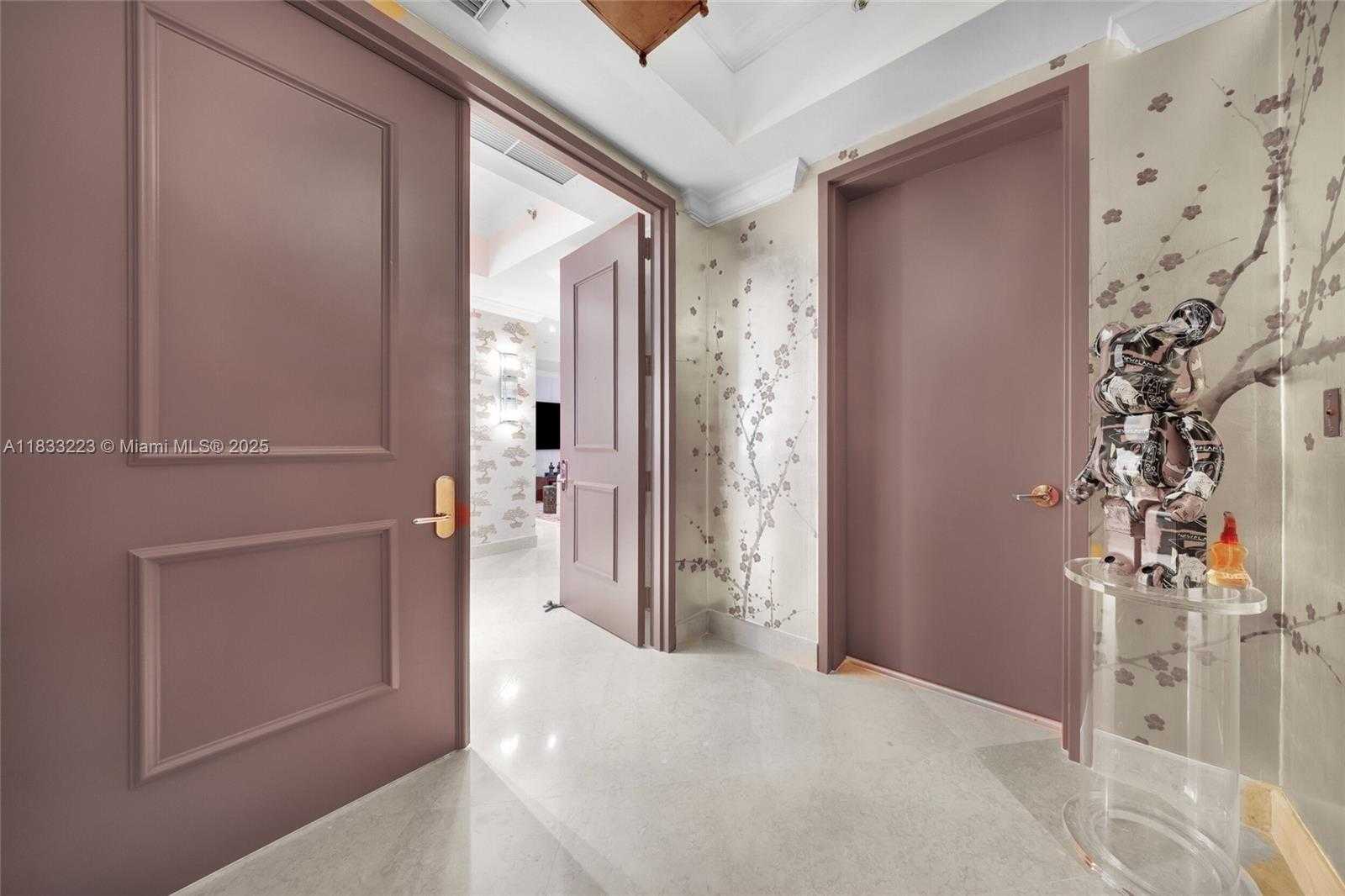 Small Image of 5959 COLLINS AVE #1404, Miami Beach Number 34