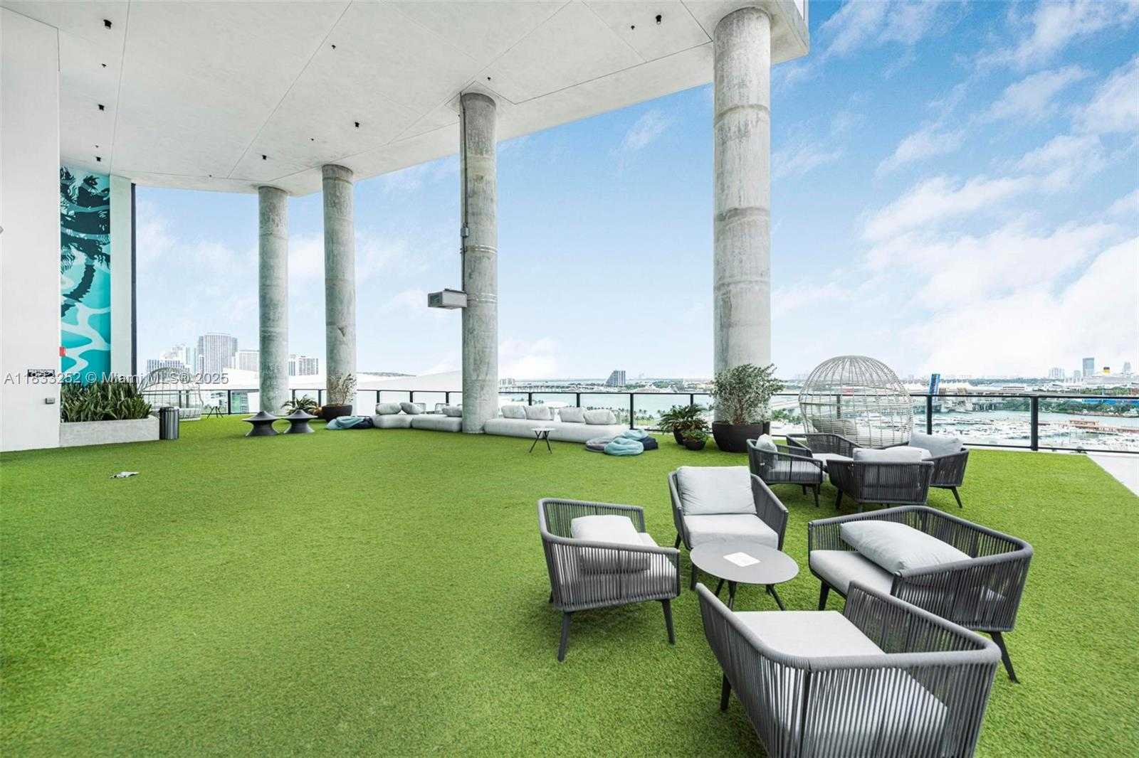 Small Image of 398 NORTH EAST 5TH ST #4502, Miami Number 21