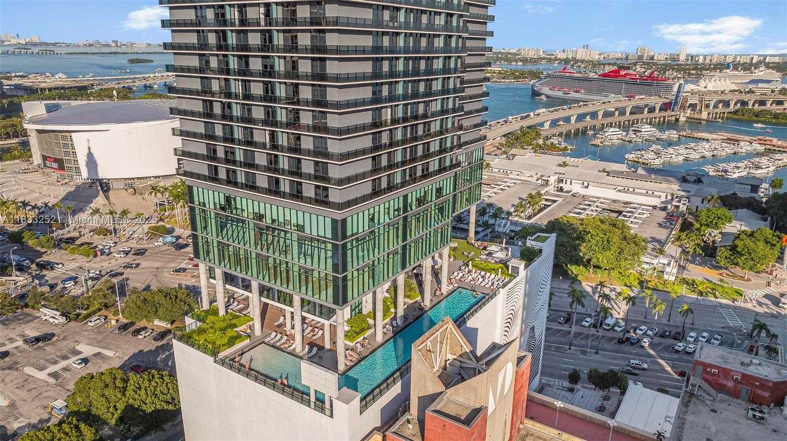 Small Image of 398 NORTH EAST 5TH ST #4502, Miami Number 24