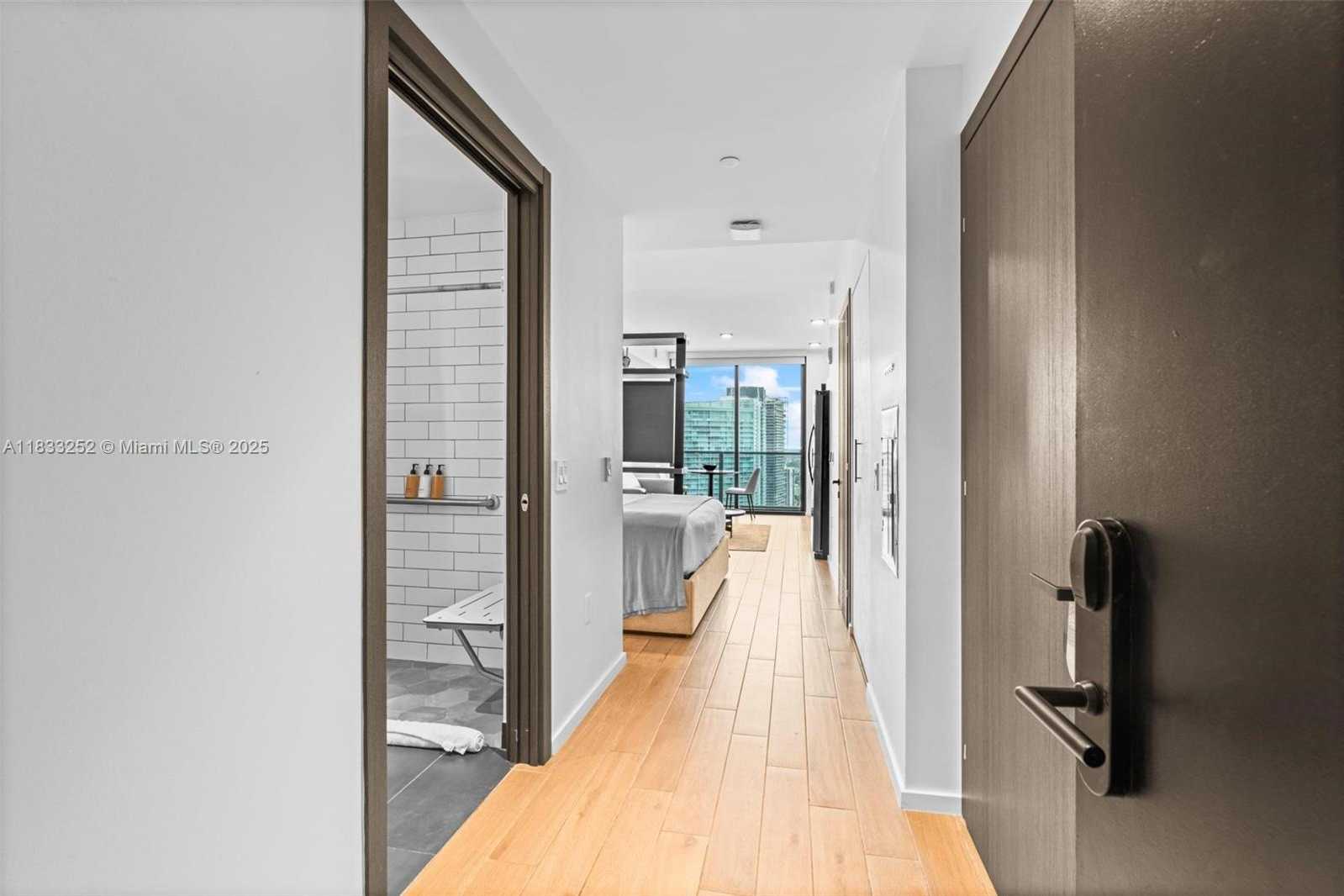 Small Image of 398 NORTH EAST 5TH ST #4502, Miami Number 3
