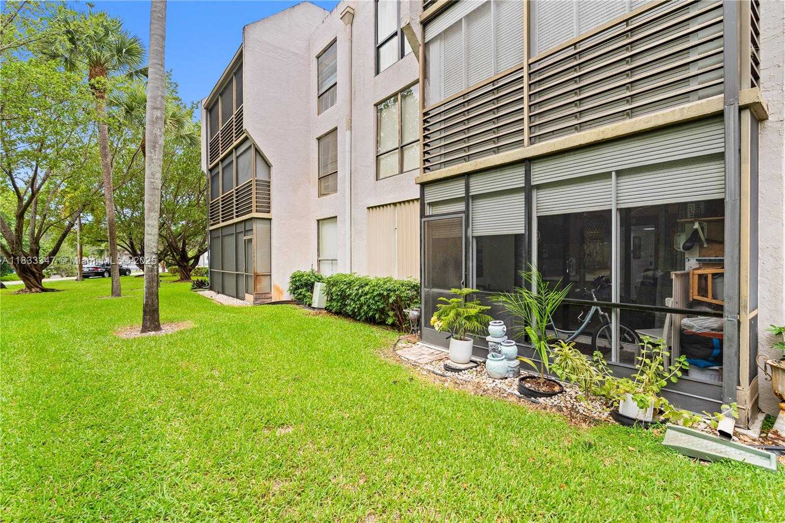 Small Image of 8150 WEST MCNAB RD #104, Tamarac Number 20