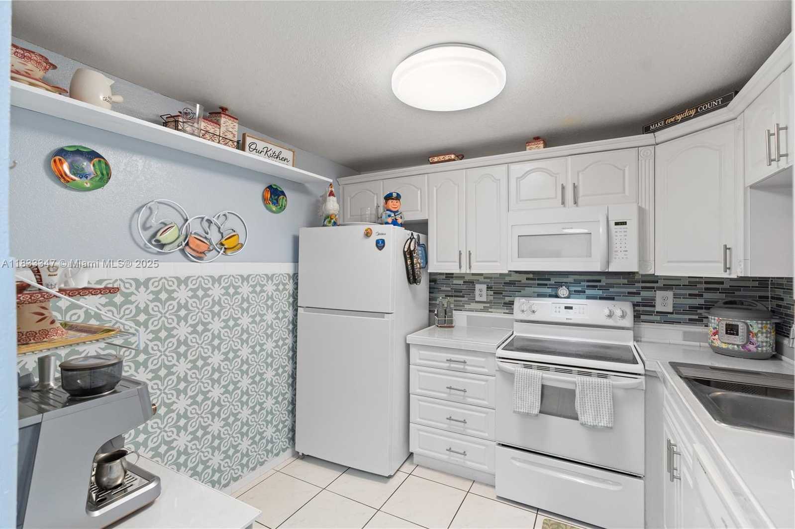 Small Image of 8150 WEST MCNAB RD #104, Tamarac Number 9