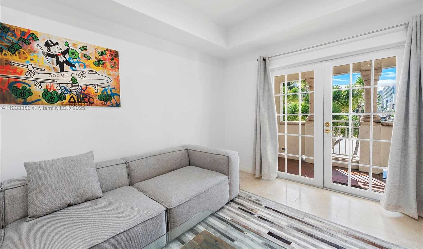 Small Image of 1415 SUNSET HARBOUR DR #204, Miami Beach Number 26