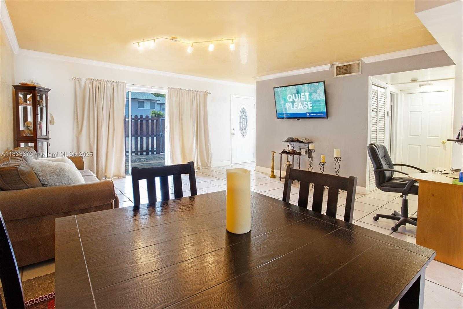 Small Image of 15411 SOUTH WEST 81ST CIR LN #34, Miami Number 11