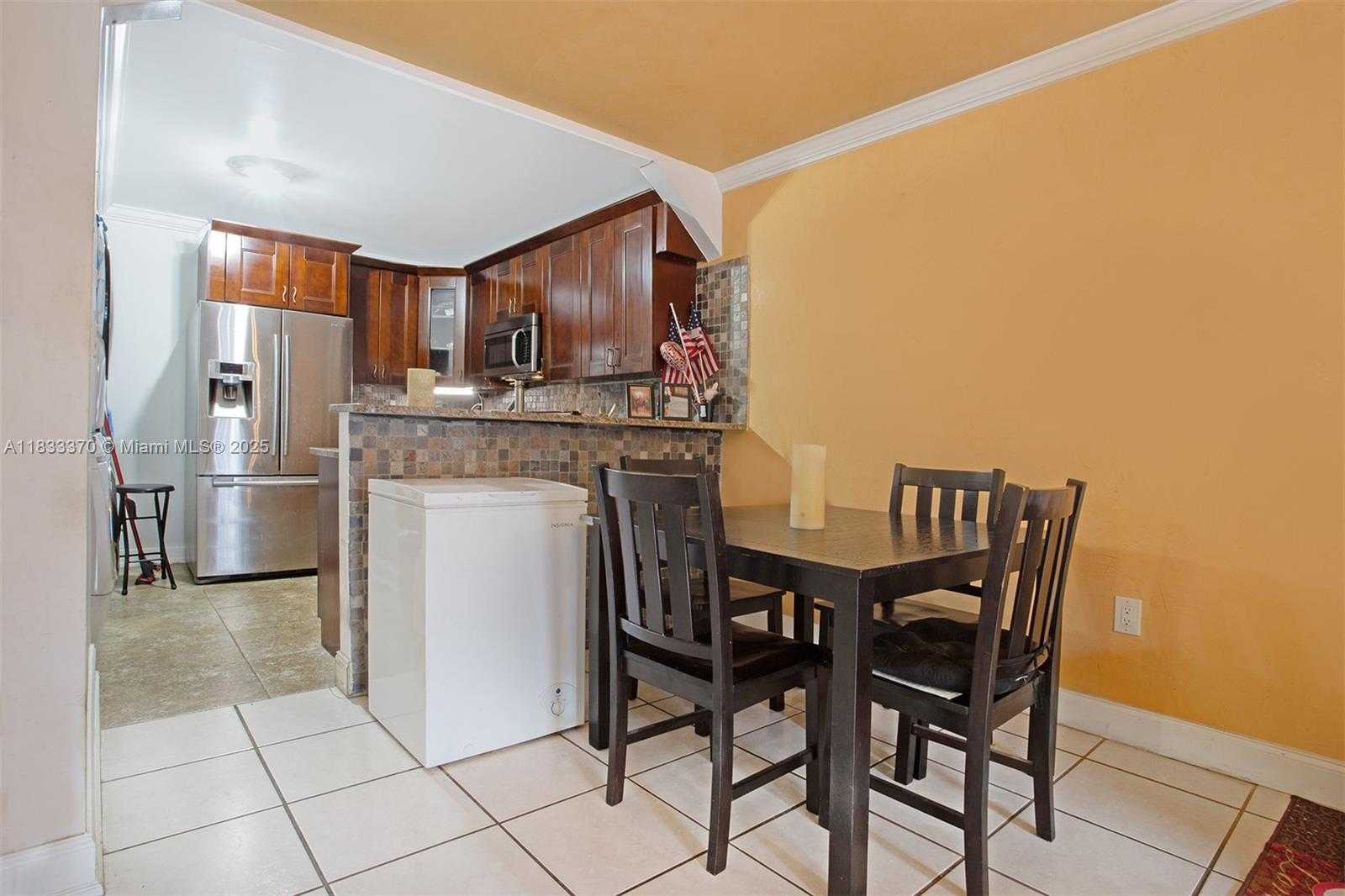 Small Image of 15411 SOUTH WEST 81ST CIR LN #34, Miami Number 12