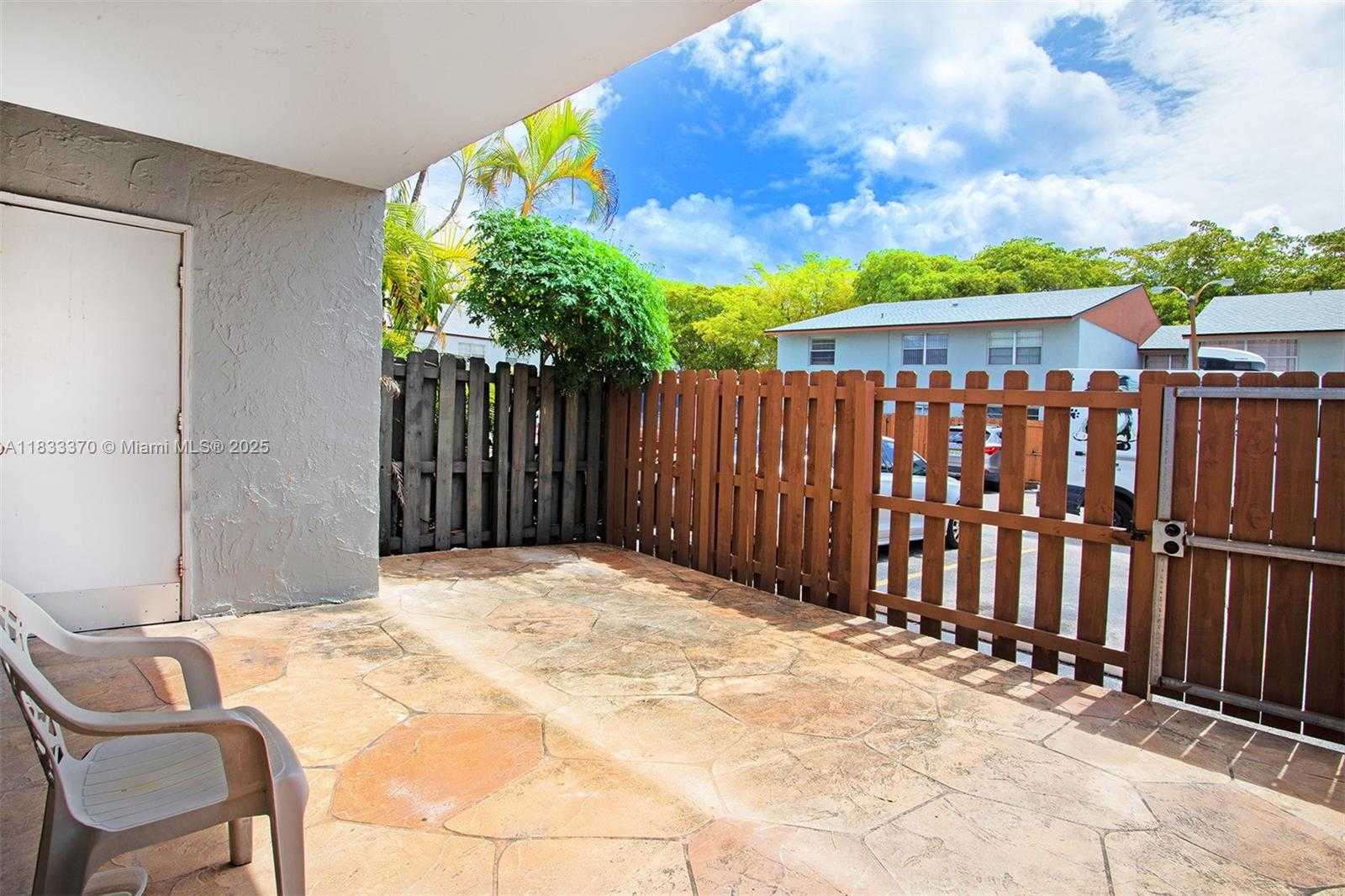 Small Image of 15411 SOUTH WEST 81ST CIR LN #34, Miami Number 7