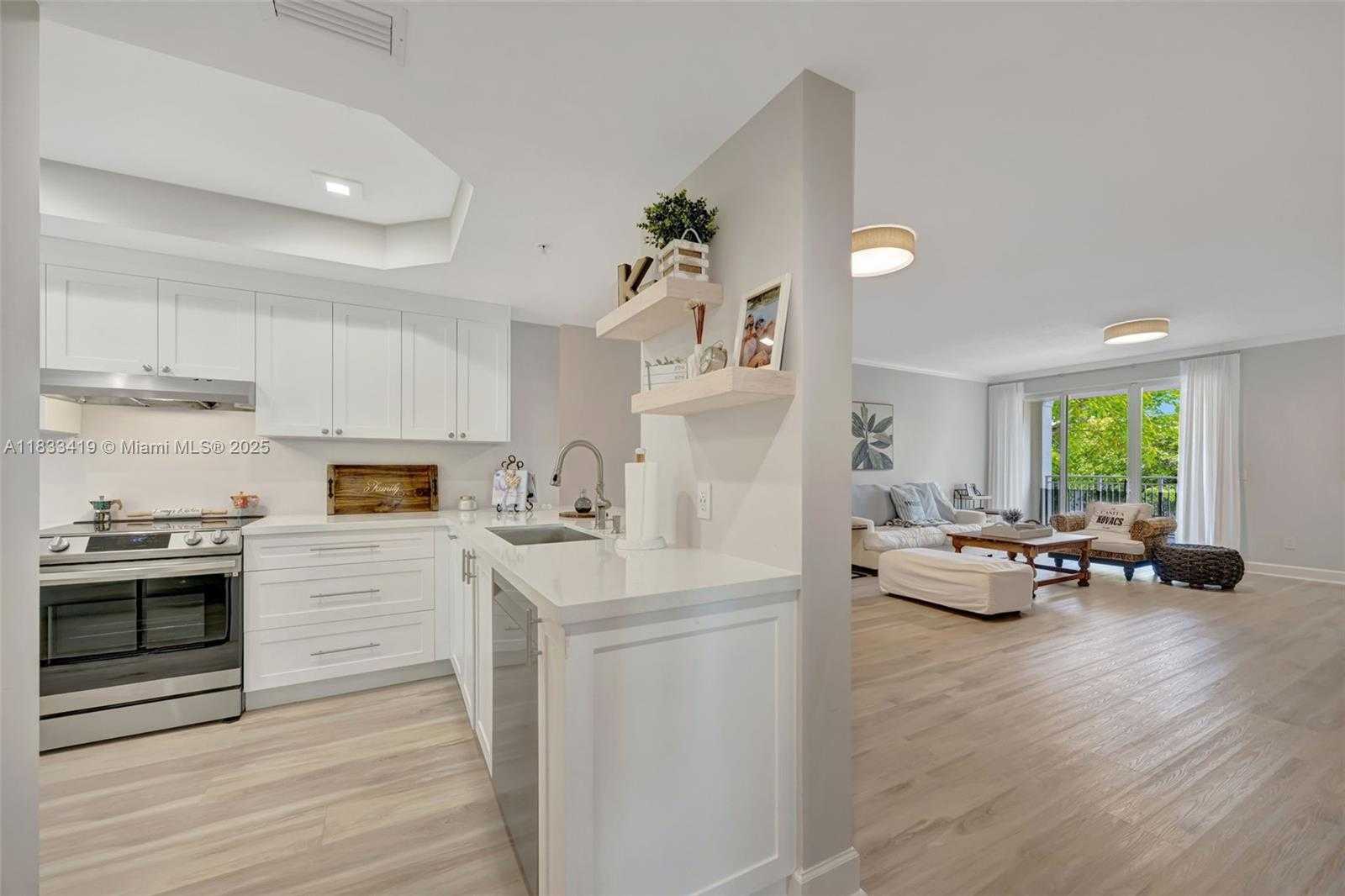 Small Image of 7588 SOUTH WEST 102ND ST #203, Pinecrest Number 10