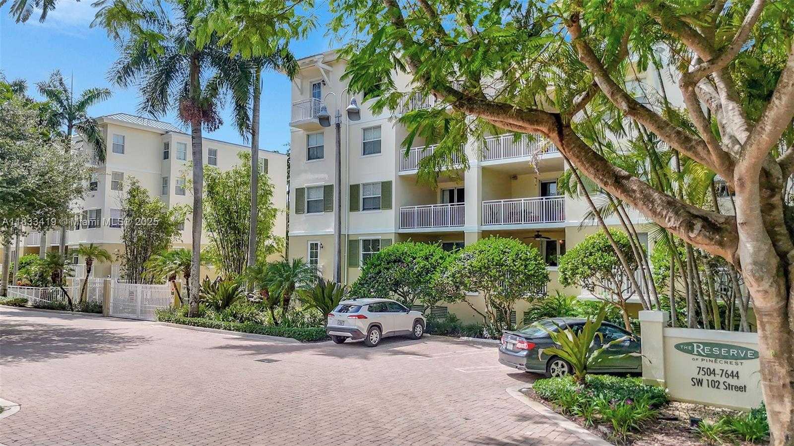 Small Image of 7588 SOUTH WEST 102ND ST #203, Pinecrest Number 2