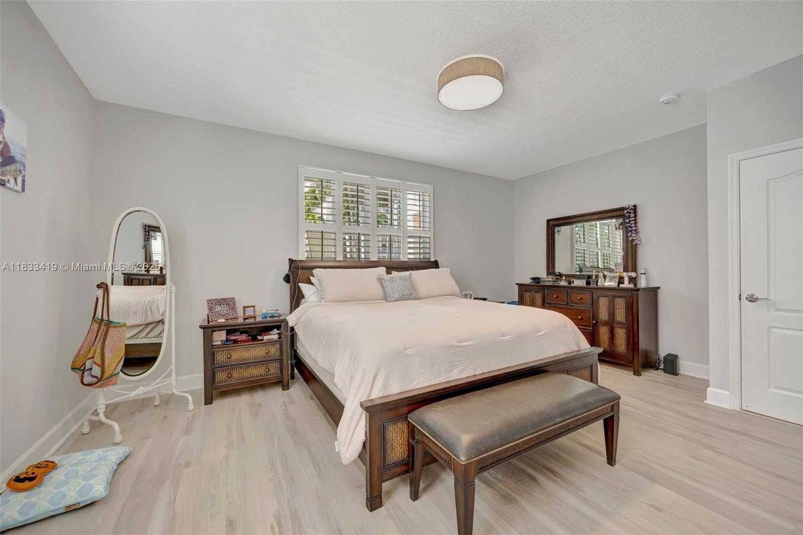 Small Image of 7588 SOUTH WEST 102ND ST #203, Pinecrest Number 24