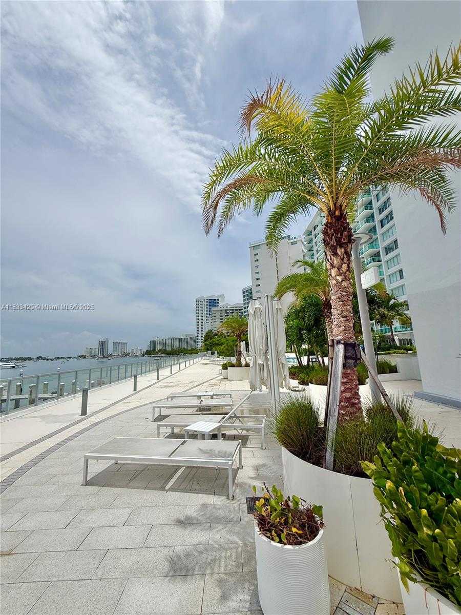 Small Image of 1000 WEST AVE #520, Miami Beach Number 24