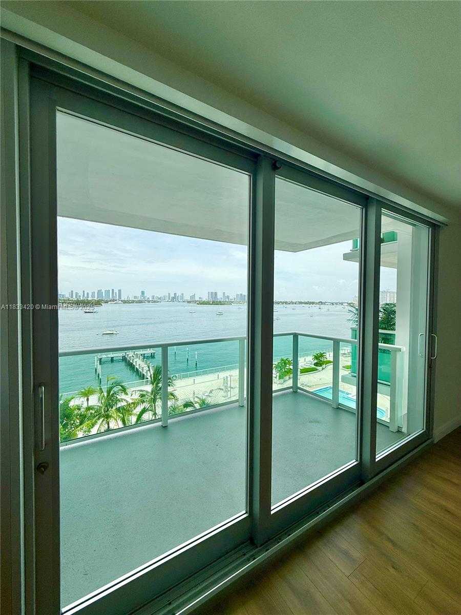 Small Image of 1000 WEST AVE #520, Miami Beach Number 7