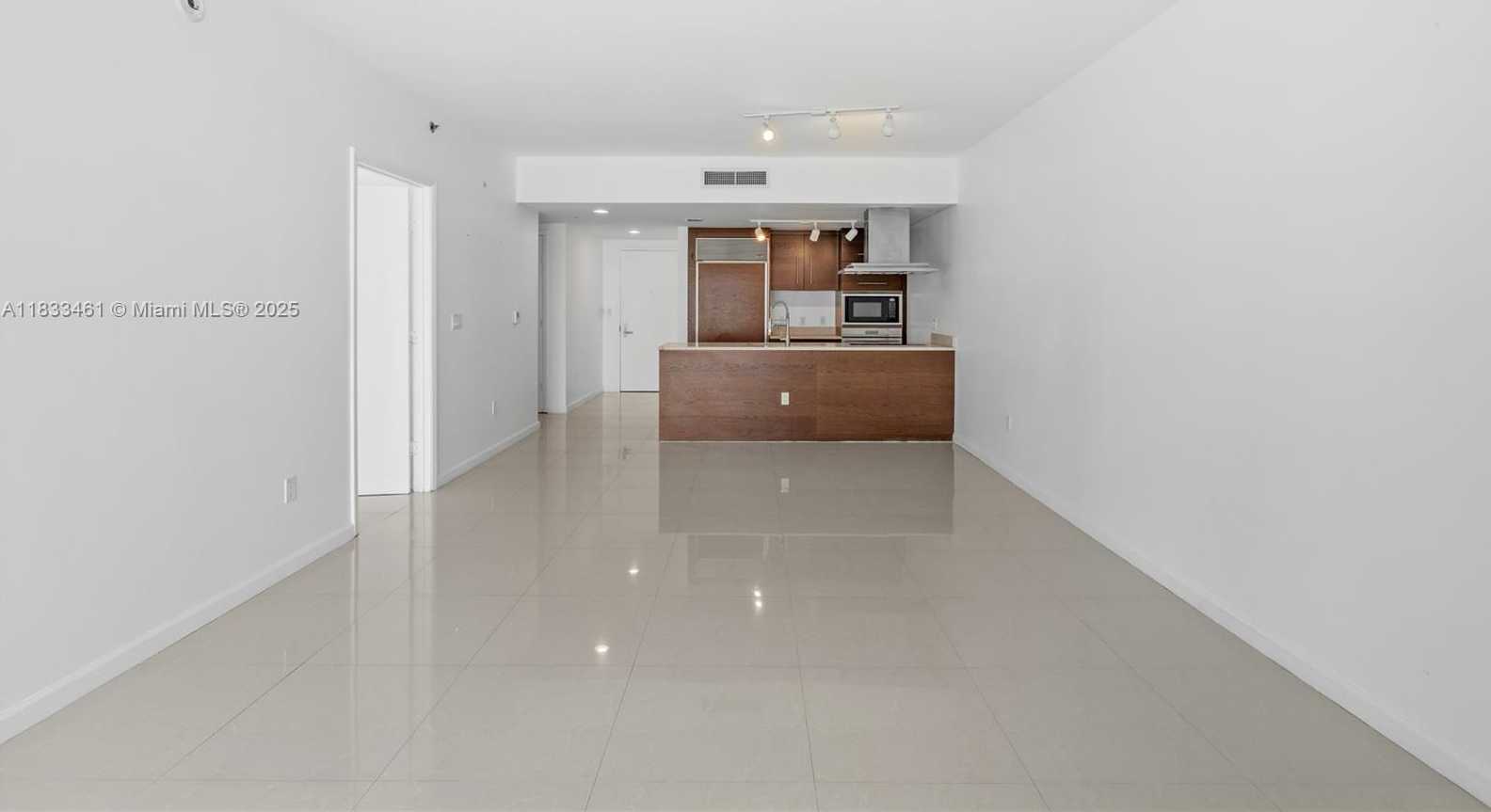 Small Image of 495 BRICKELL AVE #2607, Miami Number 14
