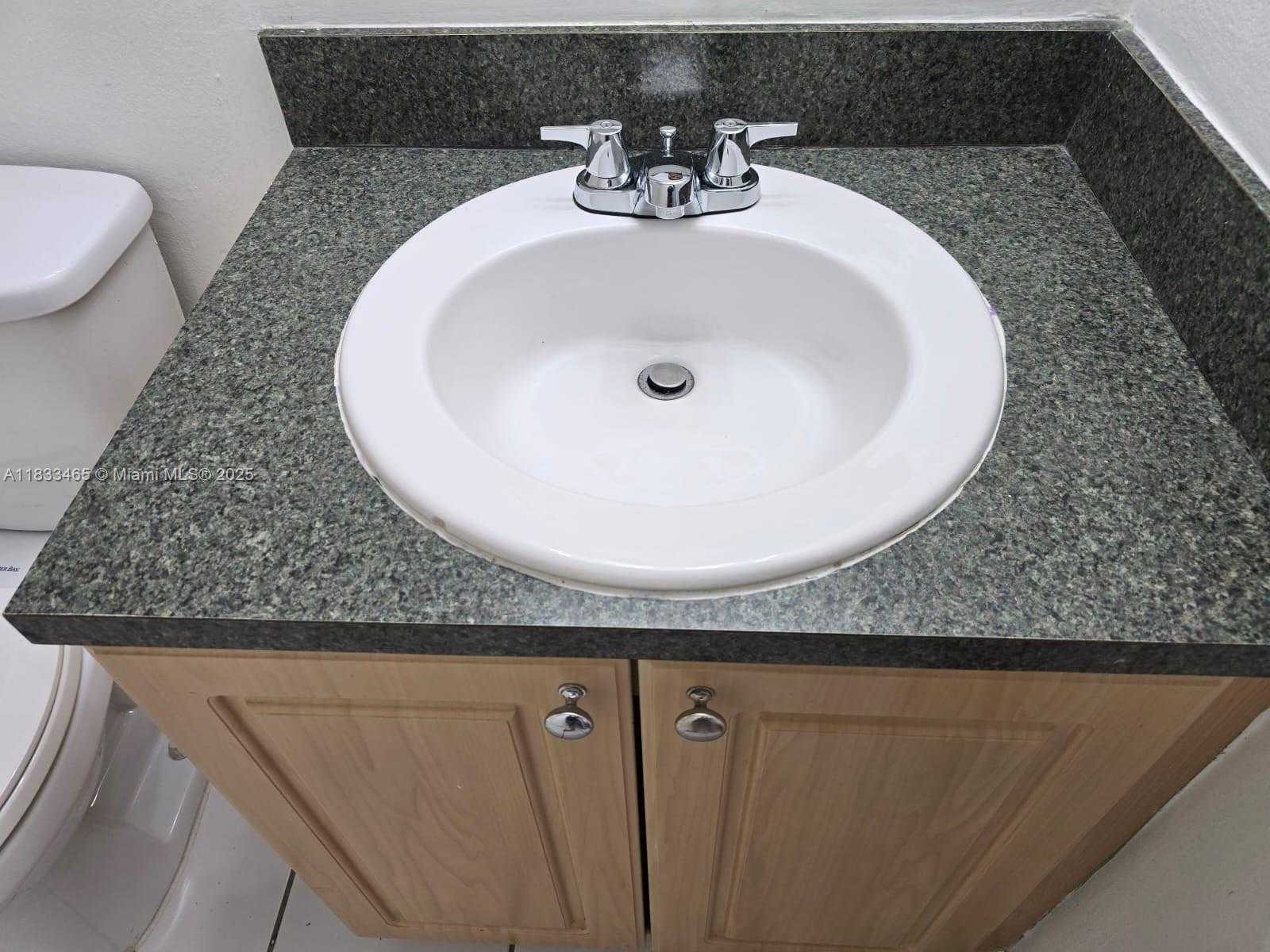 Small Image of 405 SOUTH PINE ISLAND RD #401D, Plantation Number 21