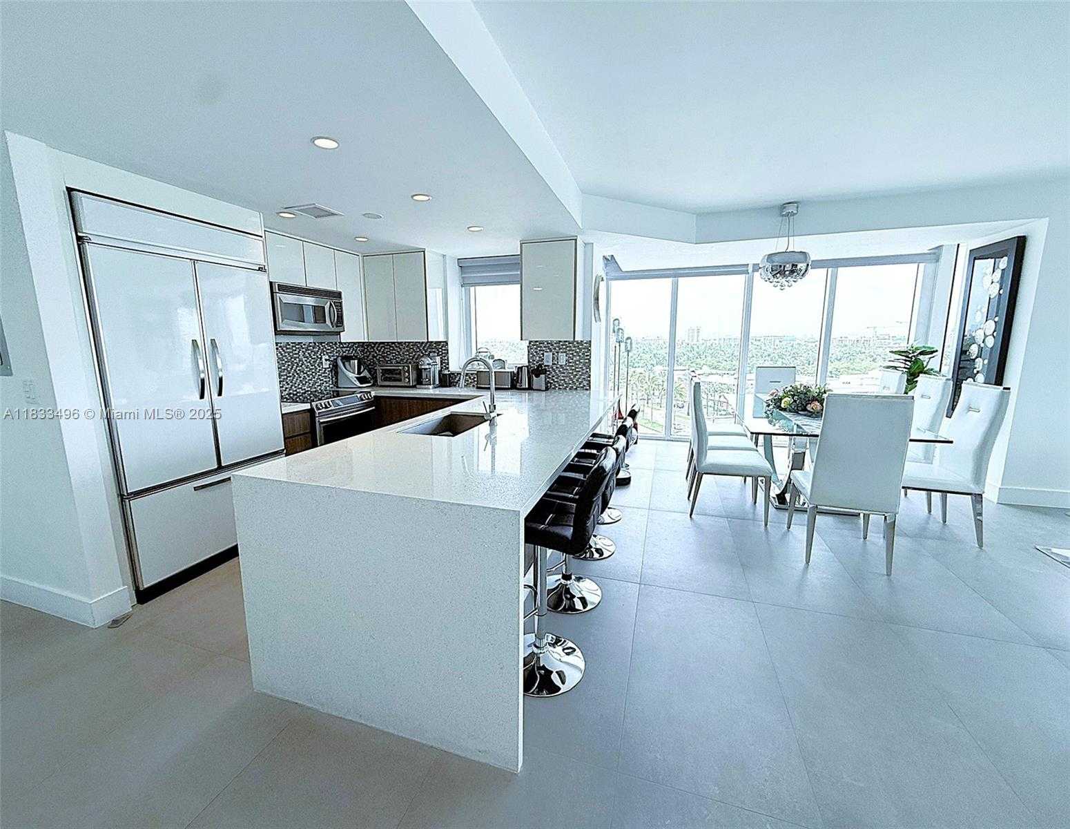 Small Image of 10275 COLLINS AVE #722, Bal Harbour Number 2