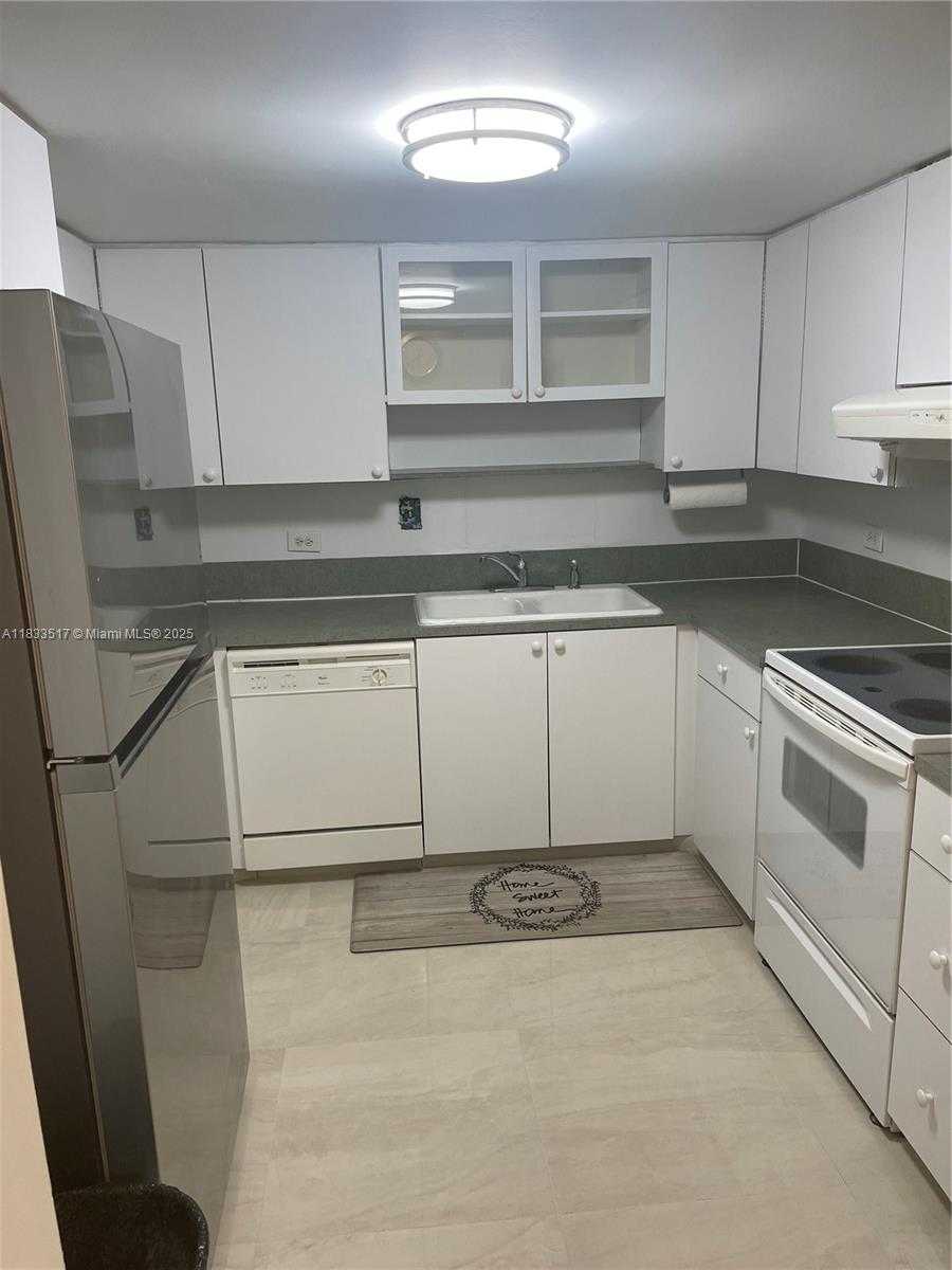 Small Image of 1201 SOUTH OCEAN DR #318S, Hollywood Number 11
