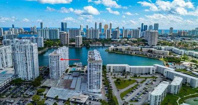 Small Image of 18051 Biscayne Blvd, Aventura, FL 33160, USA Number 35