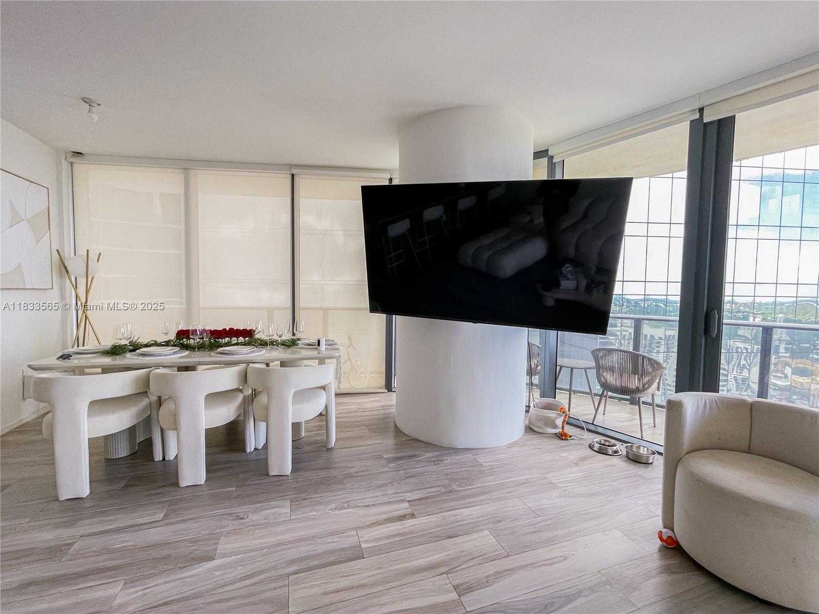 Small Image of 801 SOUTH MIAMI AVE #4204, Miami Number 14