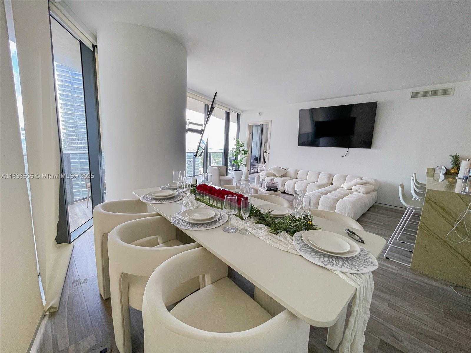 Small Image of 801 SOUTH MIAMI AVE #4204, Miami Number 16