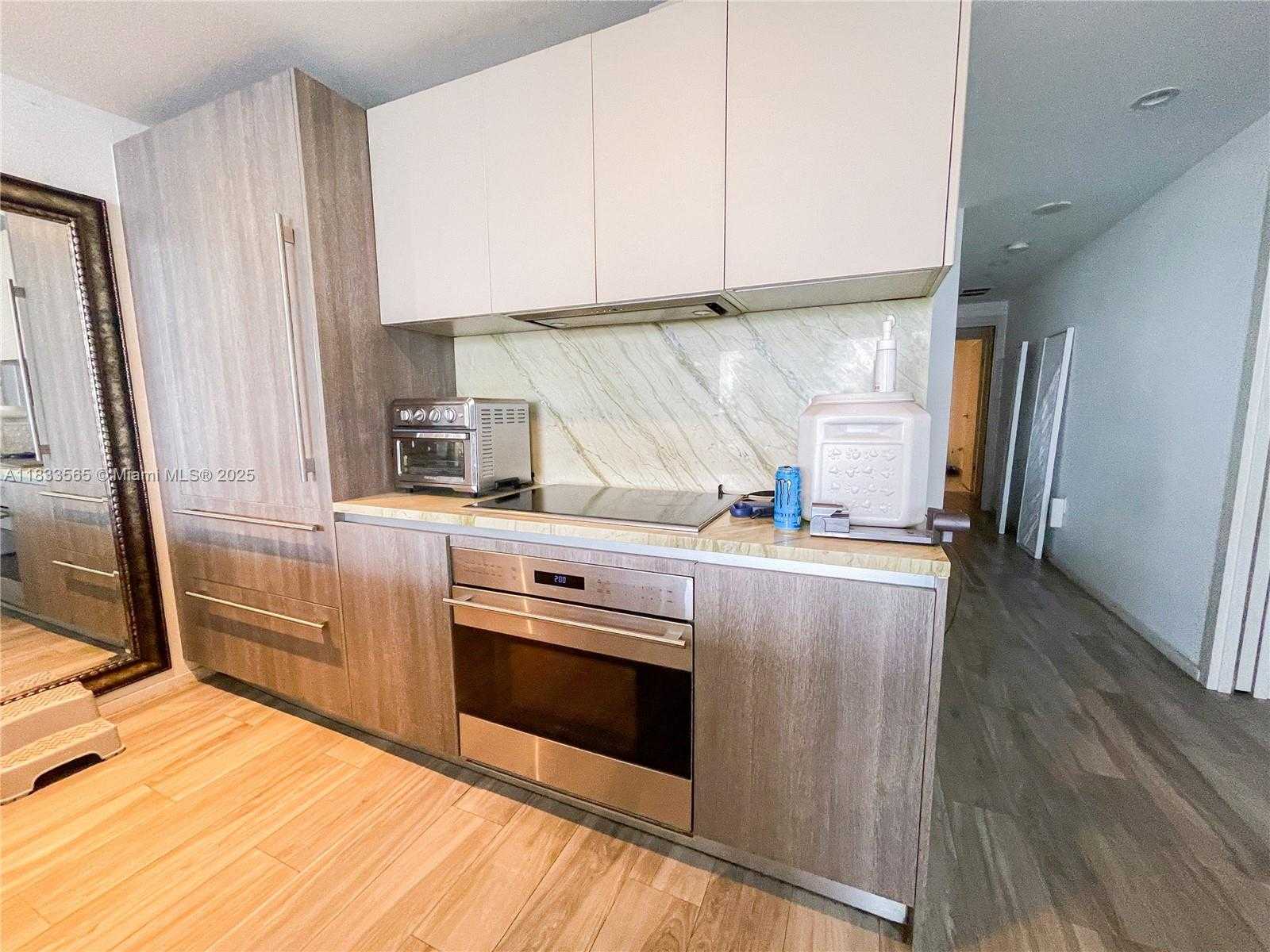 Small Image of 801 SOUTH MIAMI AVE #4204, Miami Number 21