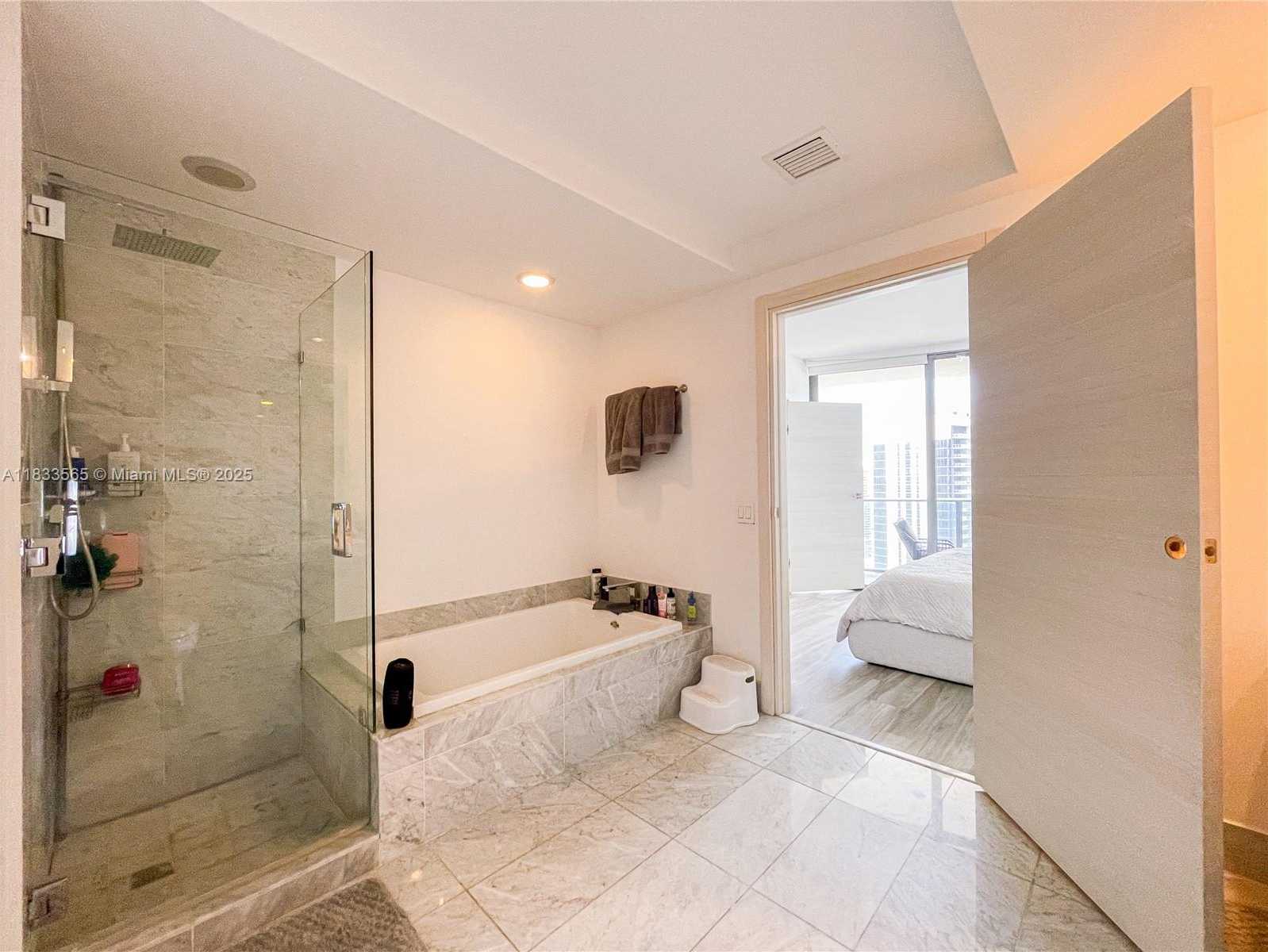 Small Image of 801 SOUTH MIAMI AVE #4204, Miami Number 27