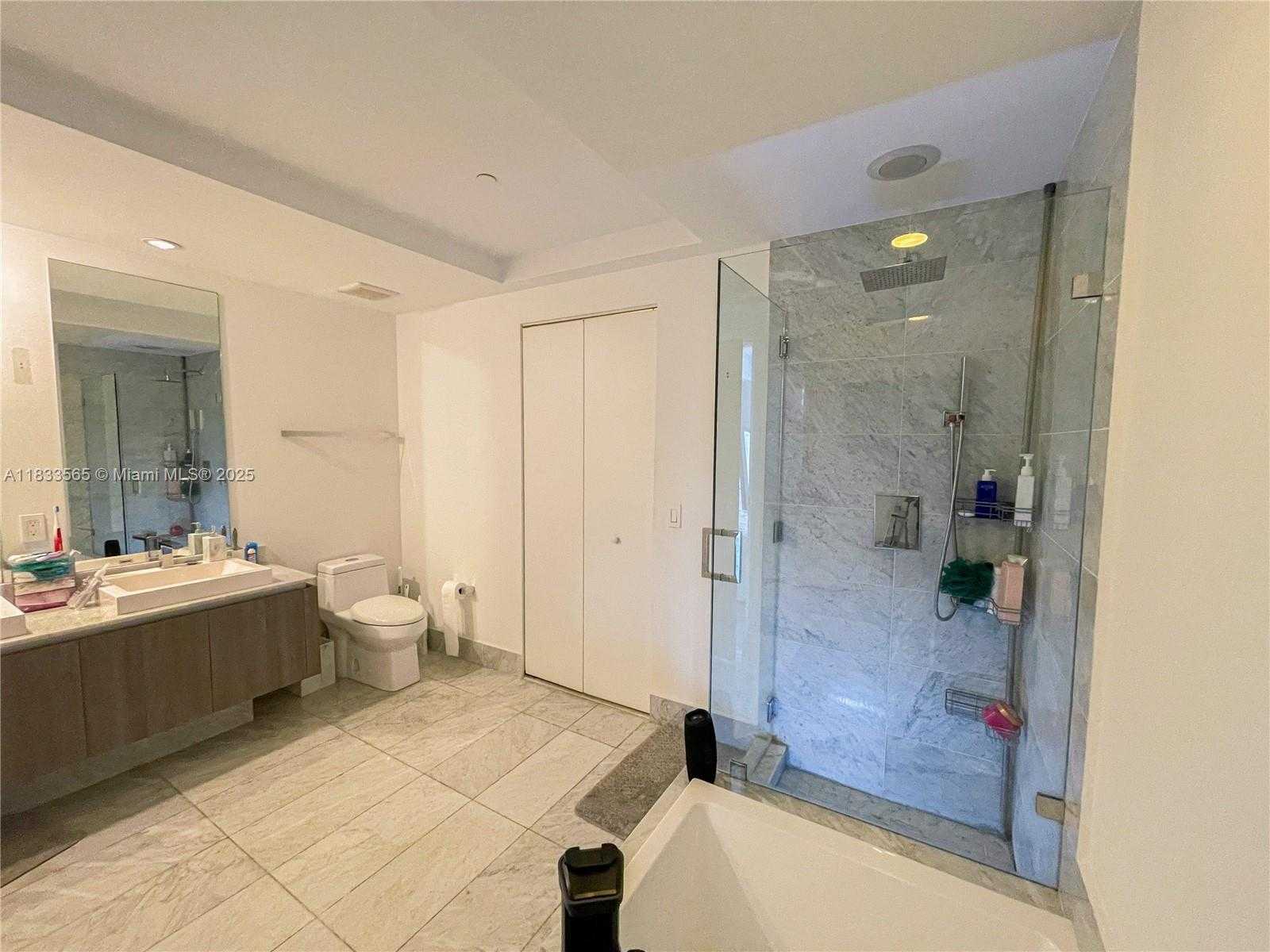 Small Image of 801 SOUTH MIAMI AVE #4204, Miami Number 29