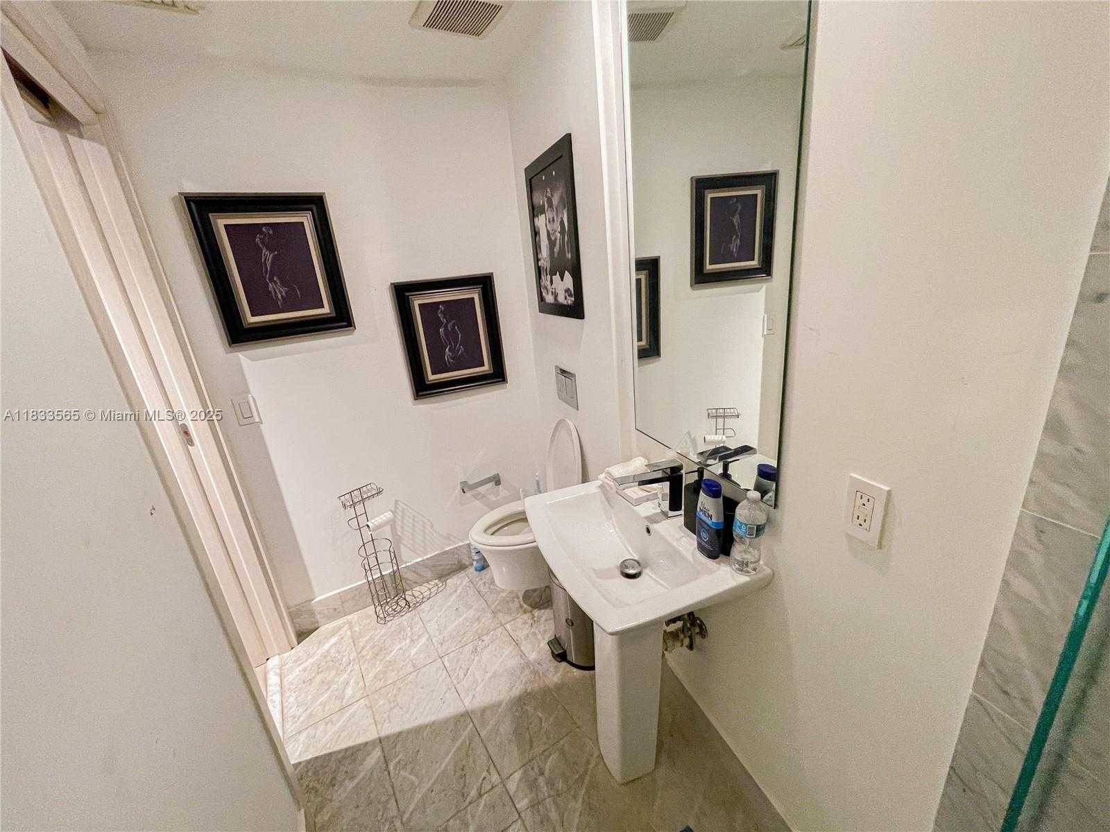 Small Image of 801 SOUTH MIAMI AVE #4204, Miami Number 33