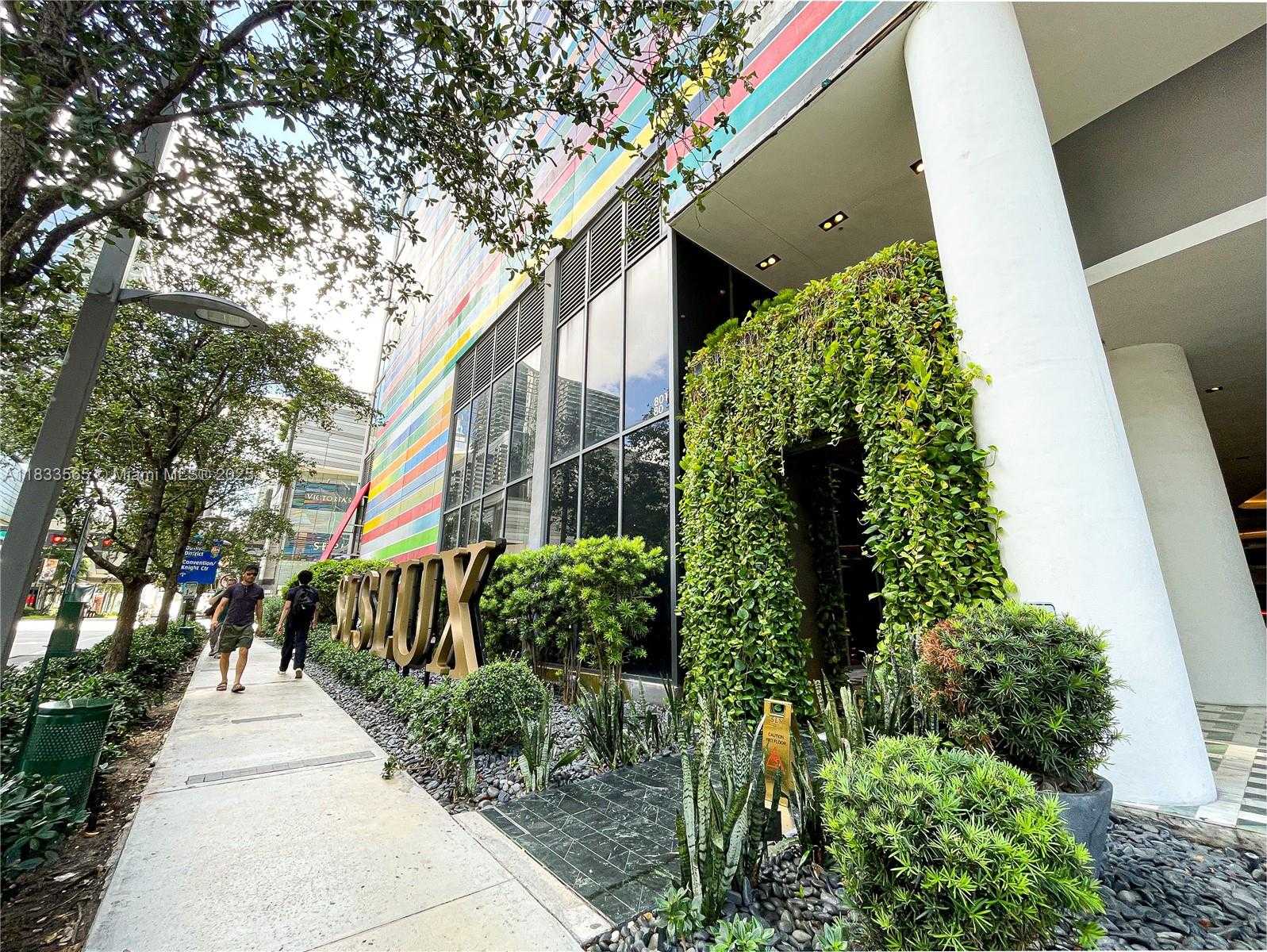Small Image of 801 SOUTH MIAMI AVE #4204, Miami Number 41