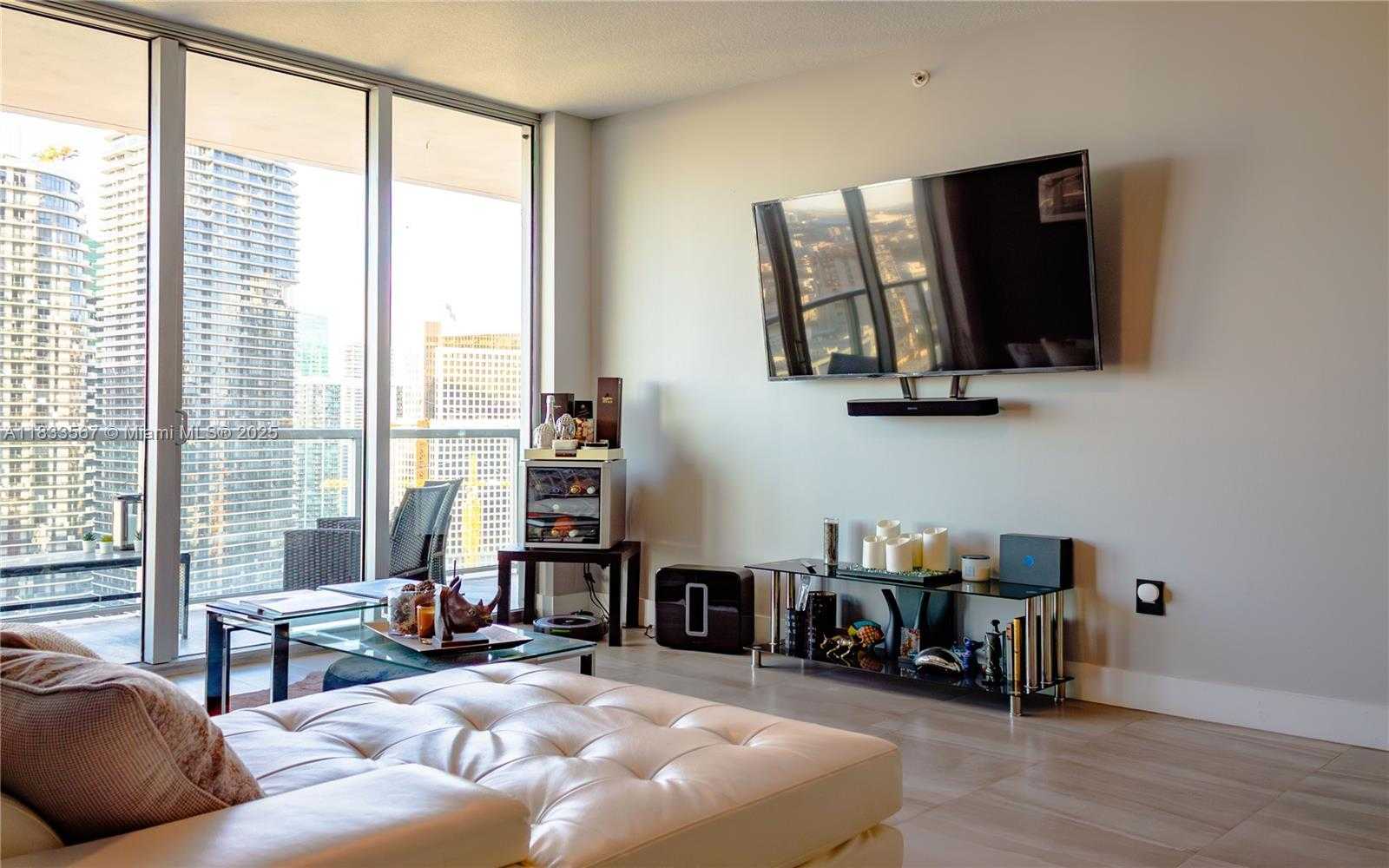 Small Image of 1111 SOUTH WEST 1ST AVE #PH3822, Miami Number 4
