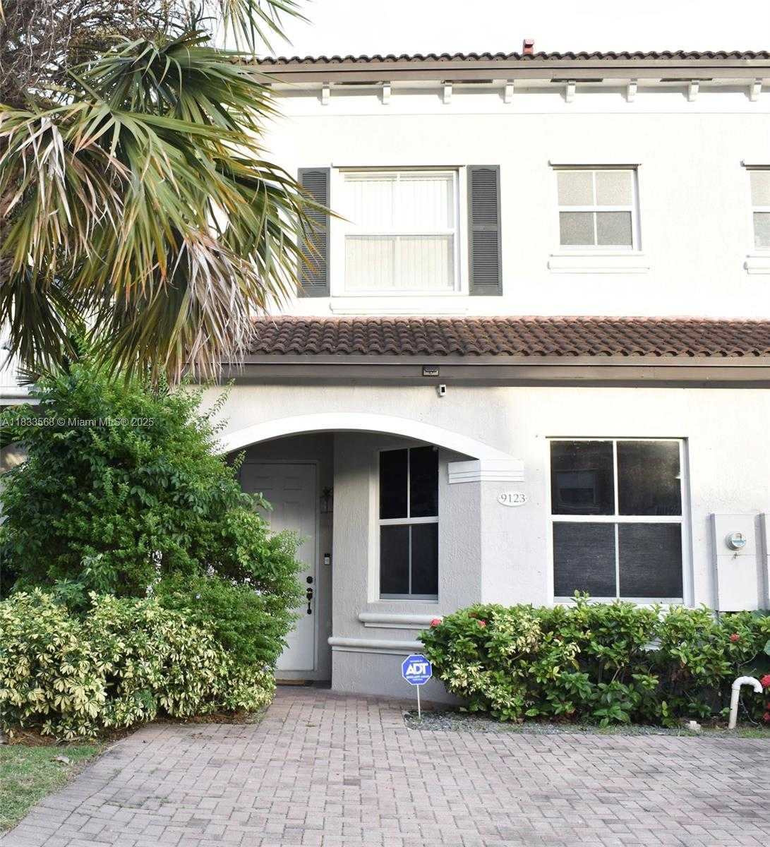 Small Image of 9123 SOUTH WEST 152ND PATH, Miami Number 5